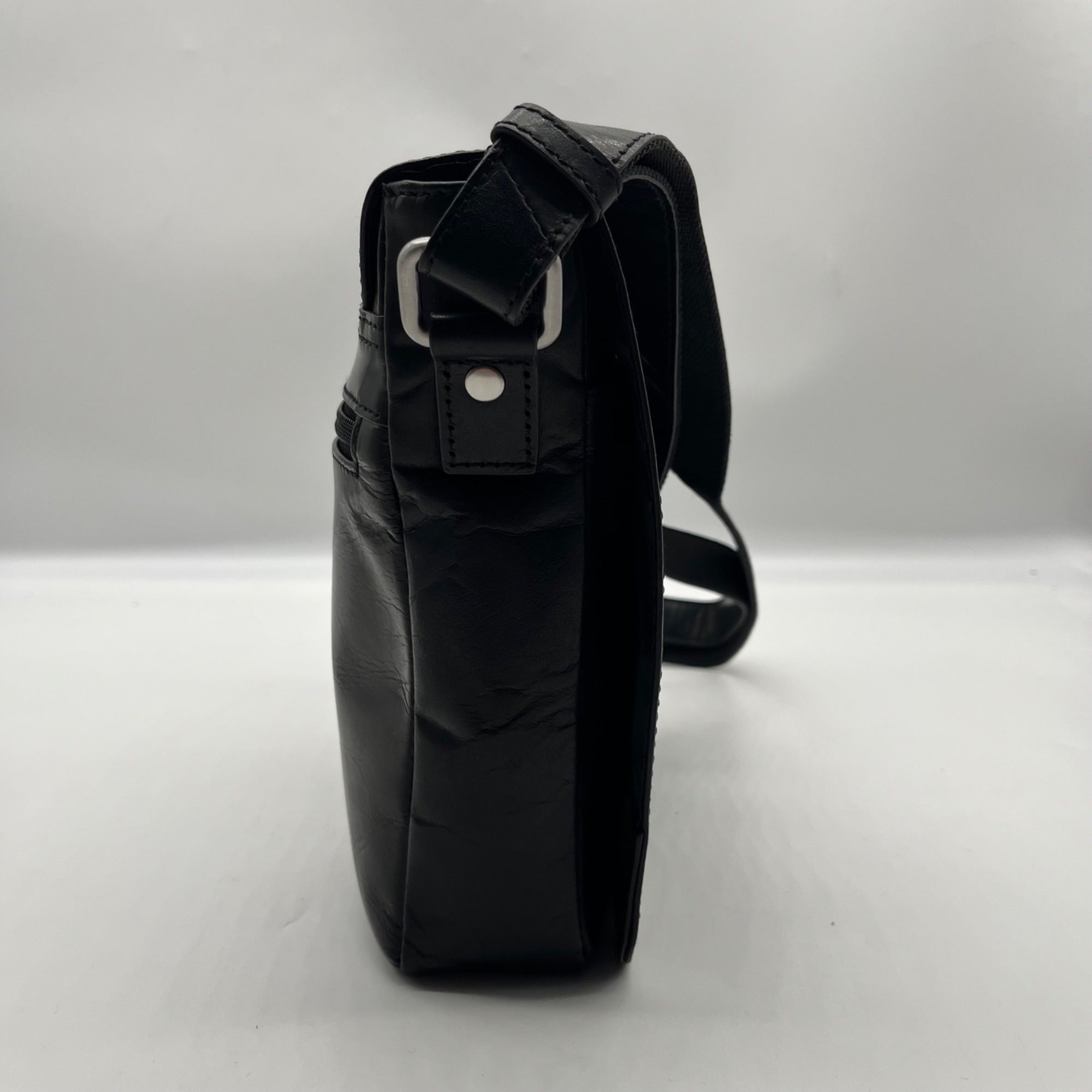 Mancini Black Leather Crossbody Bag