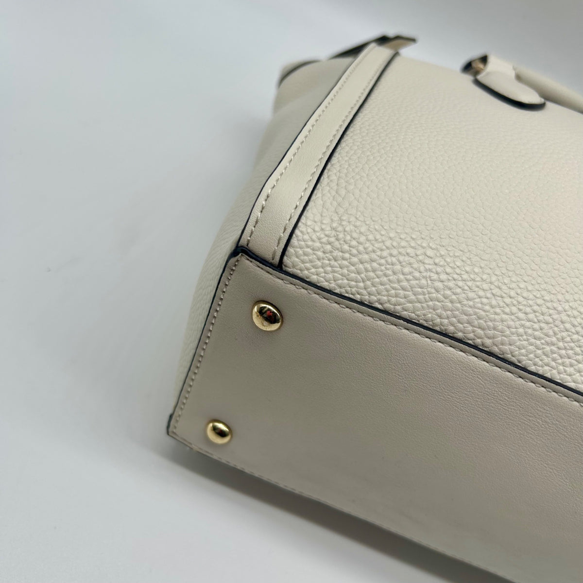 Nine West Ivory Faux Leather Kyelle Medium Jet Set Satchel Bag
