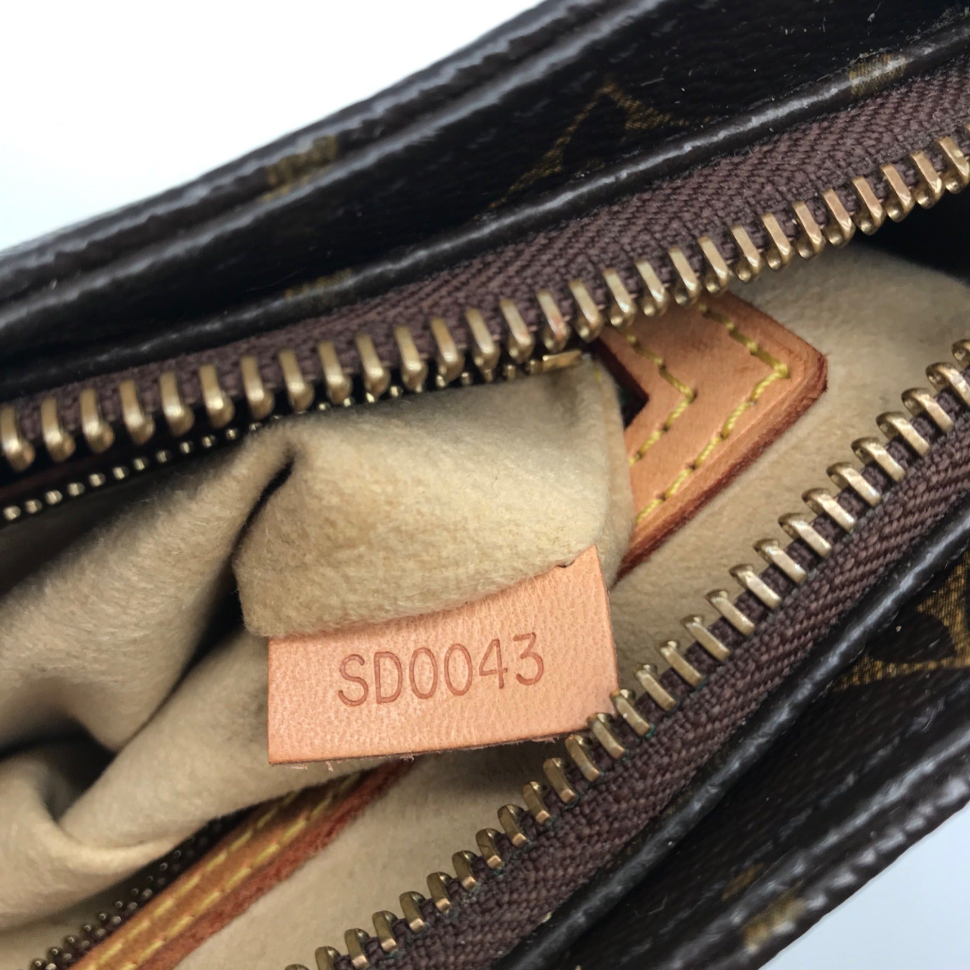Louis Vuitton Dark Brown Monogram Canvas Looping MM Shoulder Bag