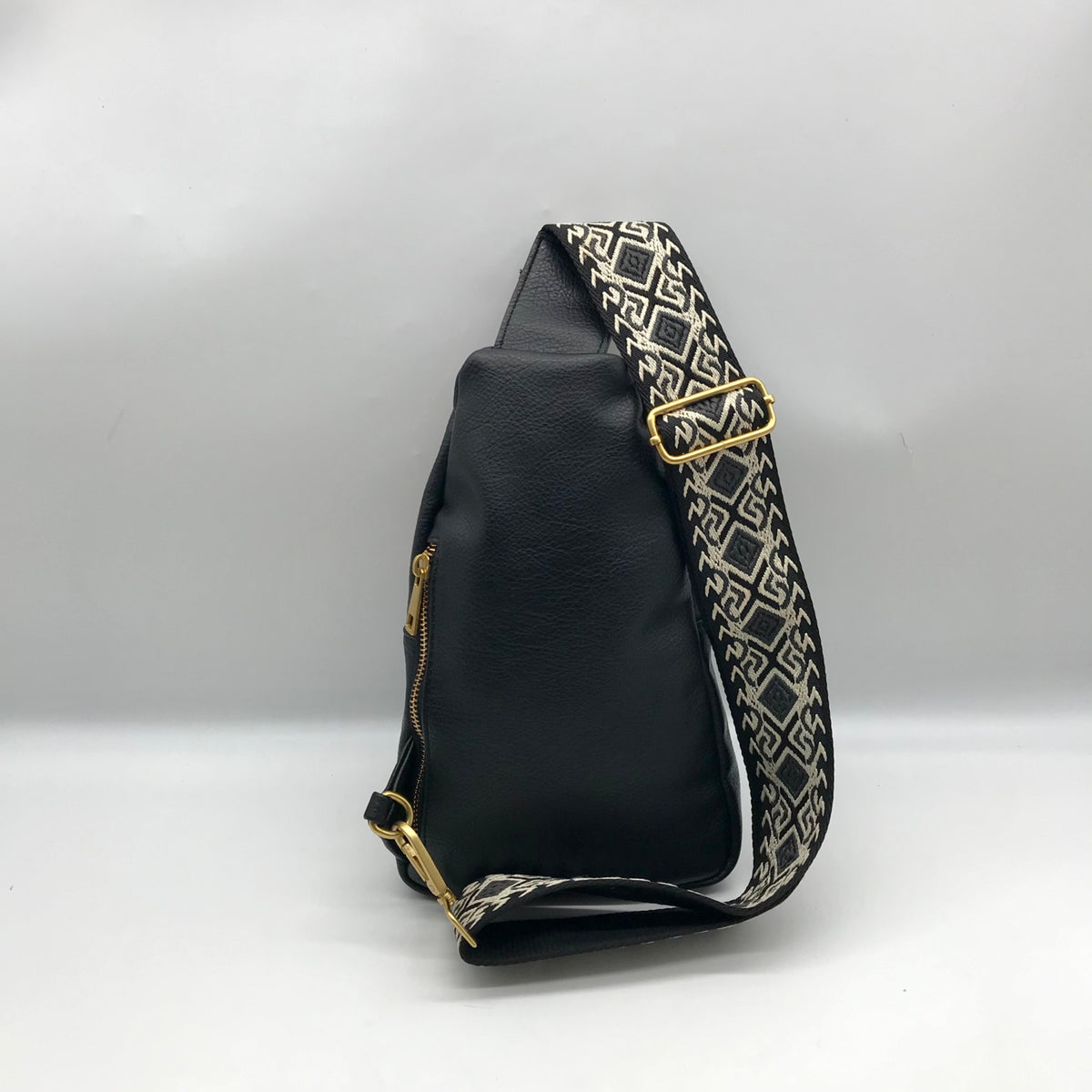 Style &amp; Co Black Sling Pack With Webbed Strap