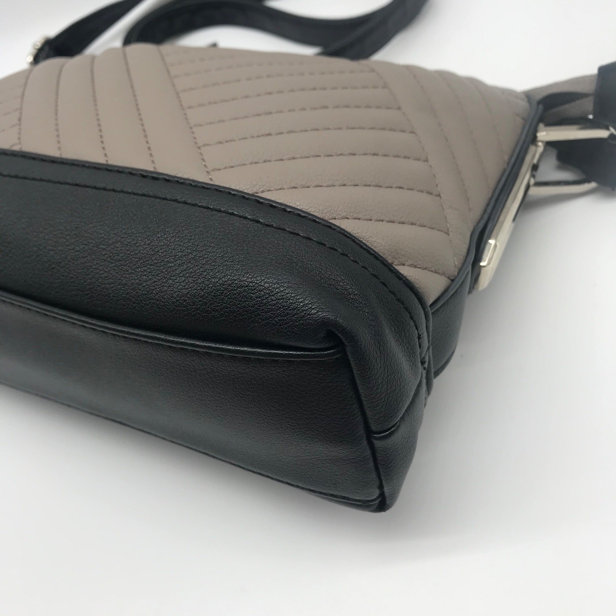 Jessica Simpson Quilted Grey &amp; Black Colorblock Crossbody