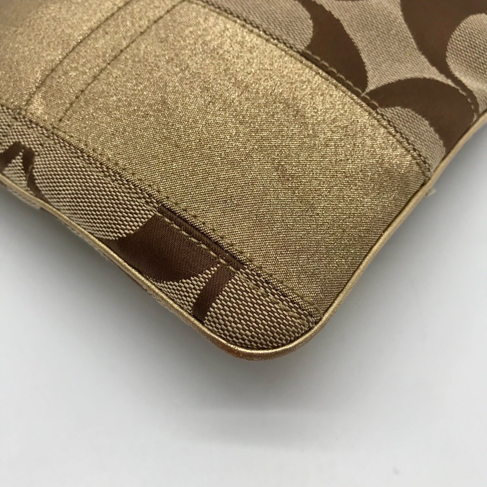 Coach Brown Signature Canvas Swingpack Crossbody 40758