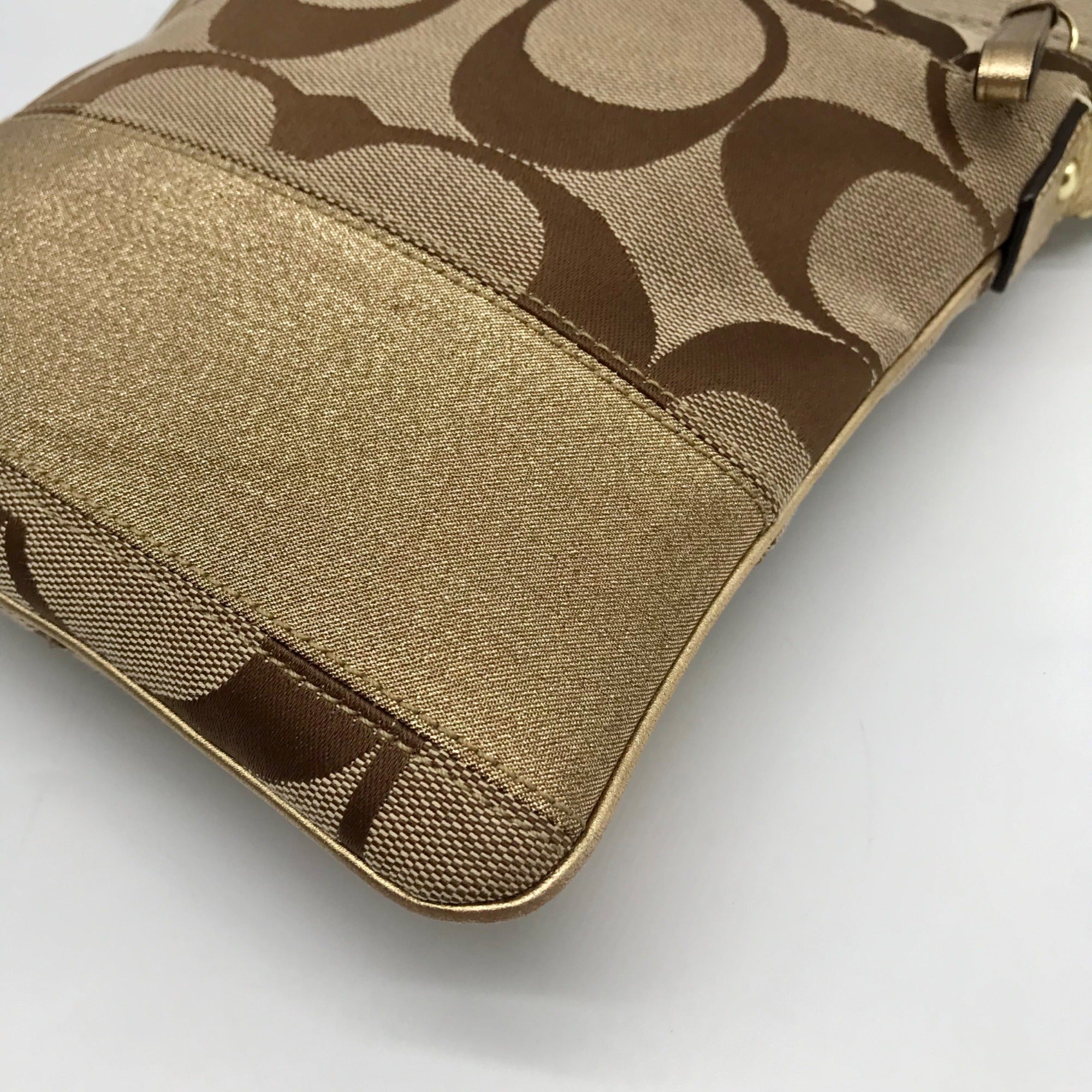 Coach Brown Signature Canvas Swingpack Crossbody 40758