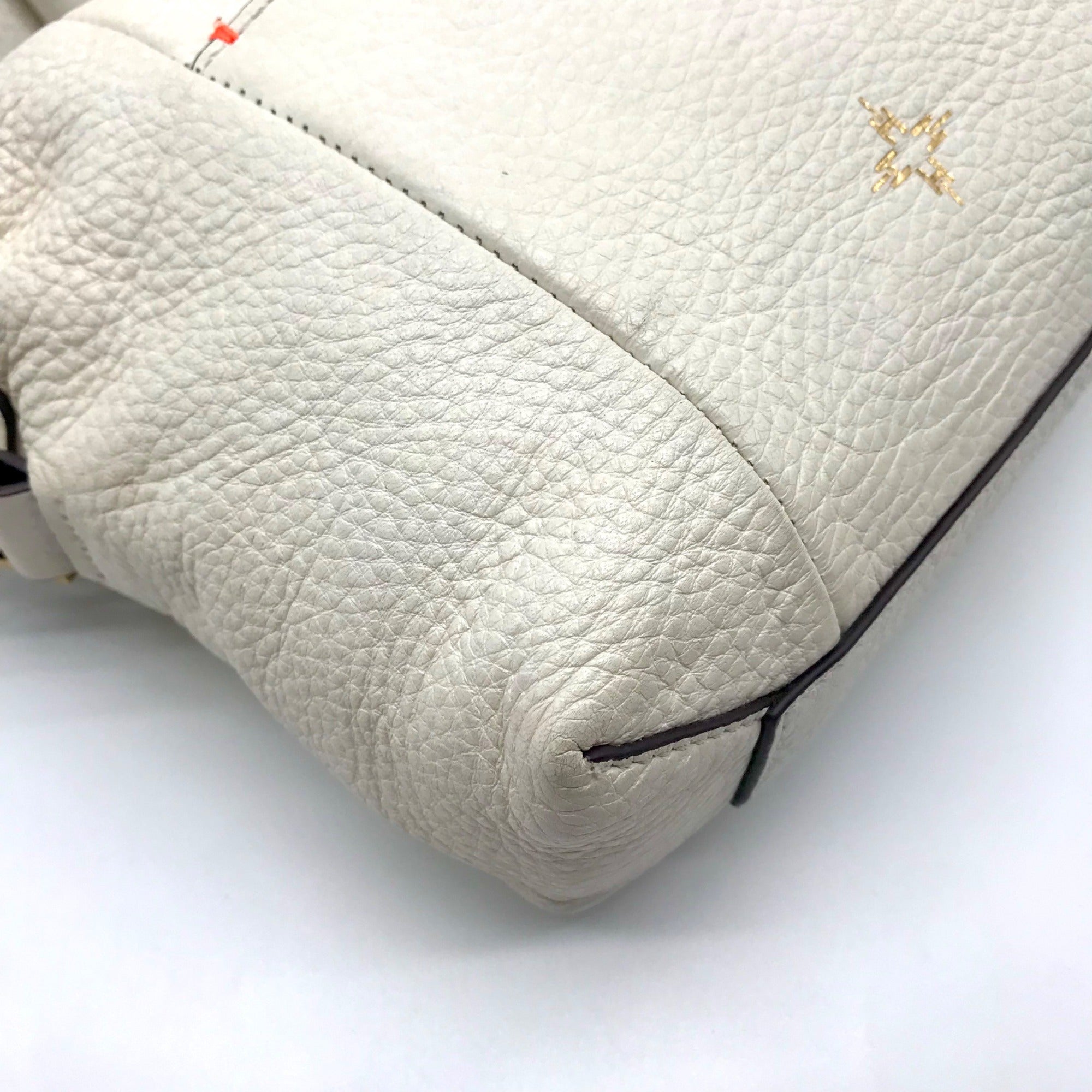 India Hicks Ivory Pebbled Leather Shift And Switch Crossbody Bag