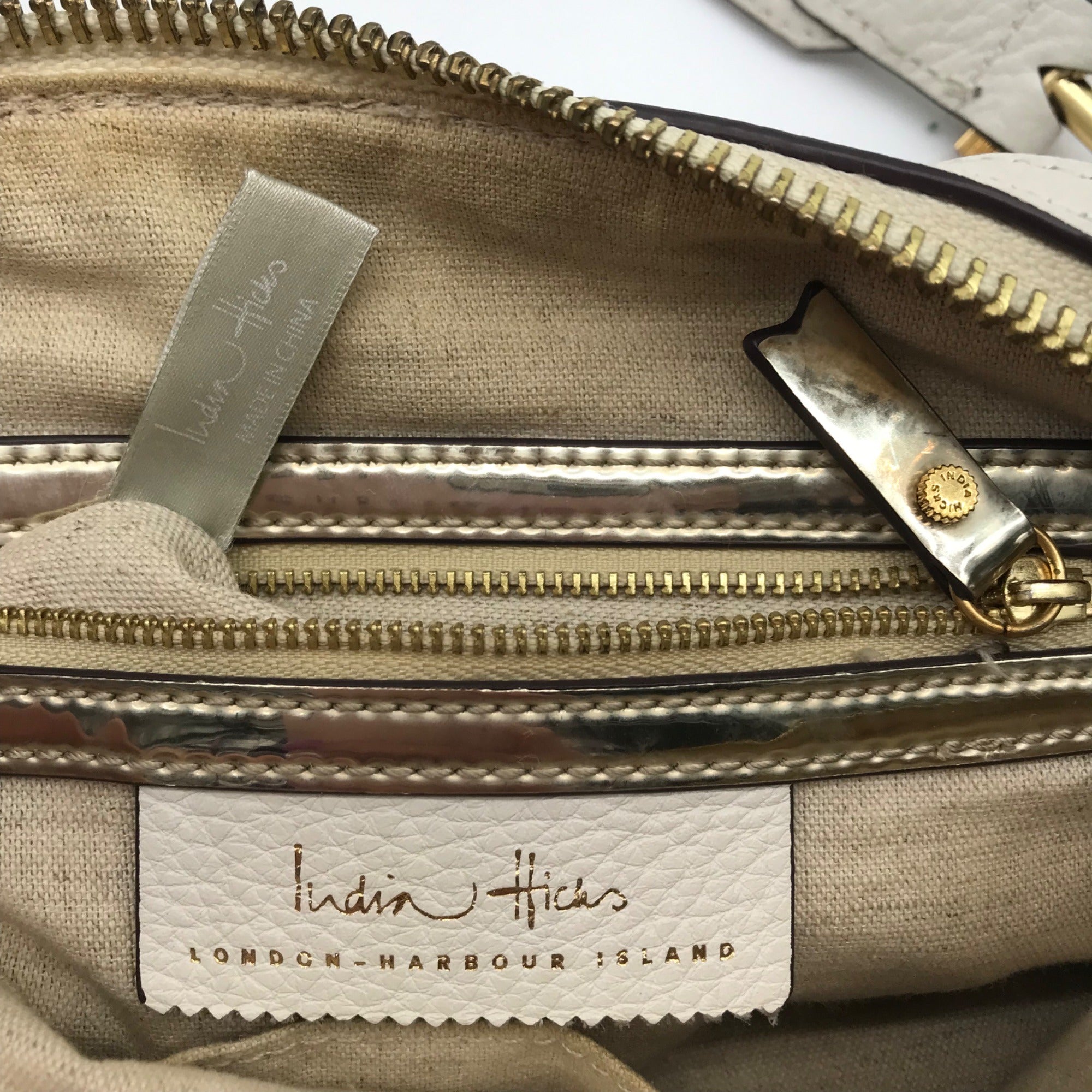 India Hicks Ivory Pebbled Leather Shift And Switch Crossbody Bag