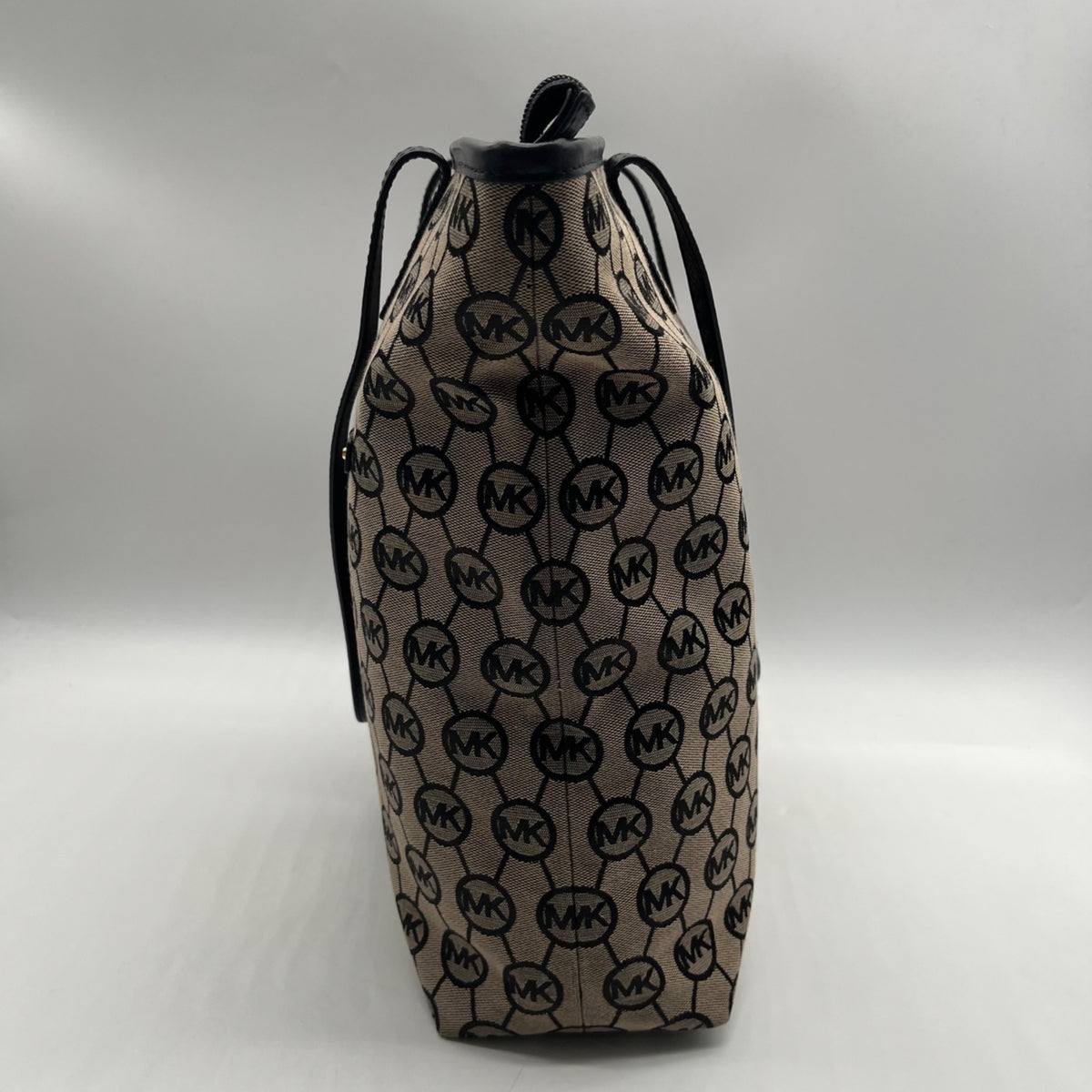 Michael Kors Beige Signature Canvas Montauk Tote Bag