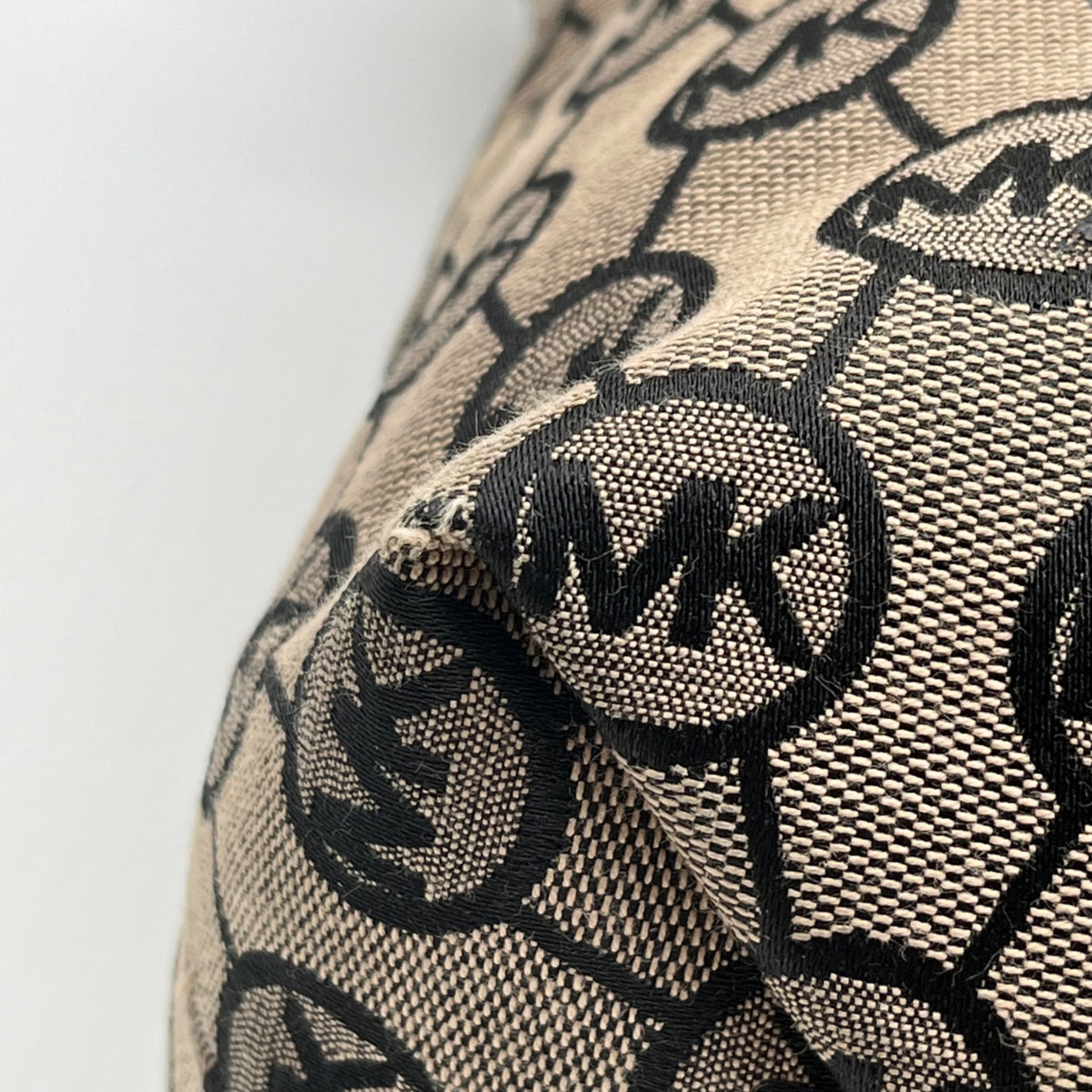 Michael Kors Beige Signature Canvas Montauk Tote Bag