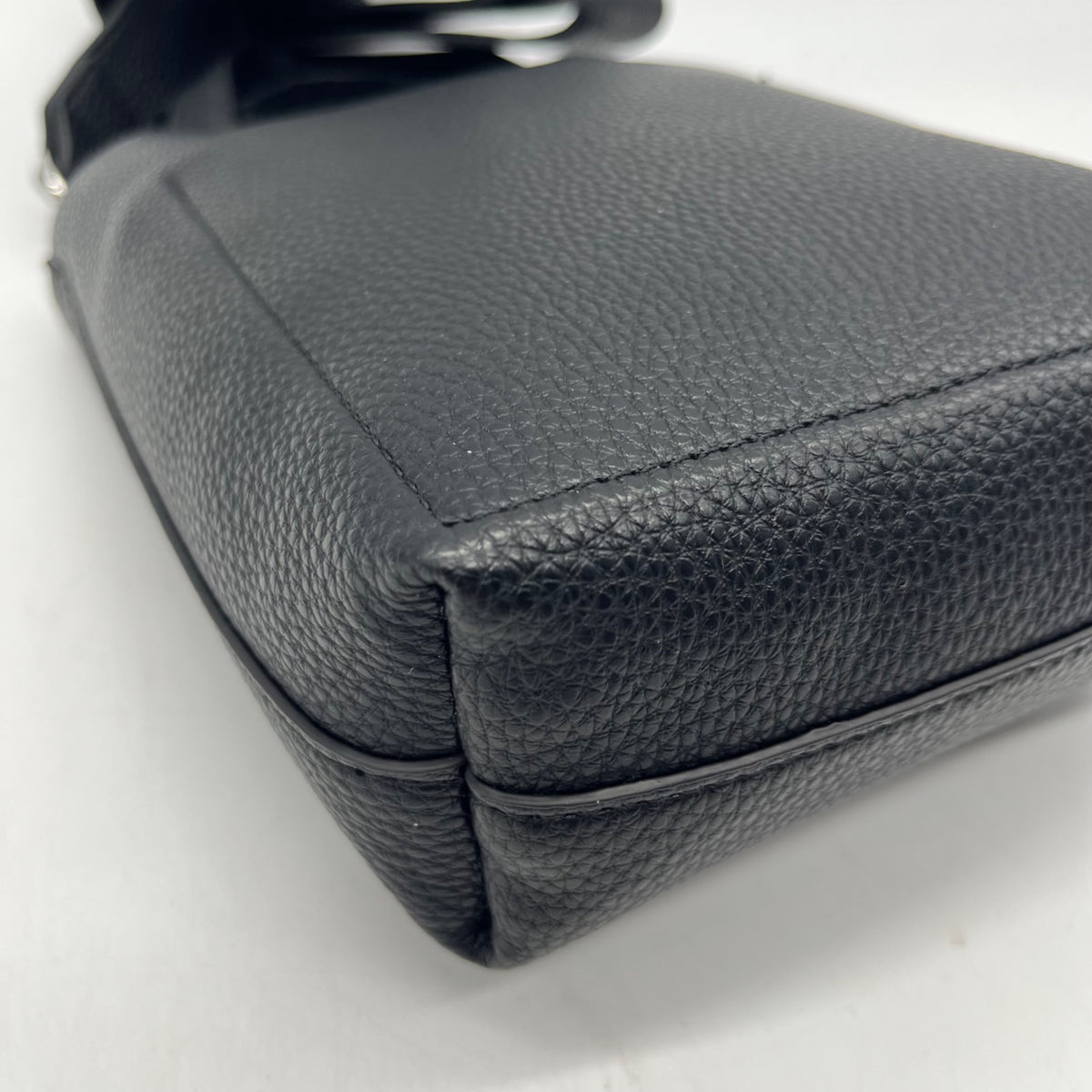 Lands End Black Pebbled Leather Tote Bag