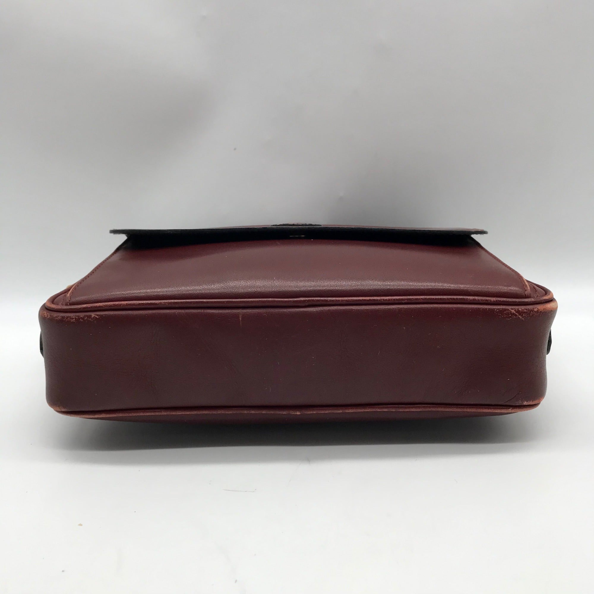 Cartier Burgundy Leather Must De Cartier Shoulder Bag