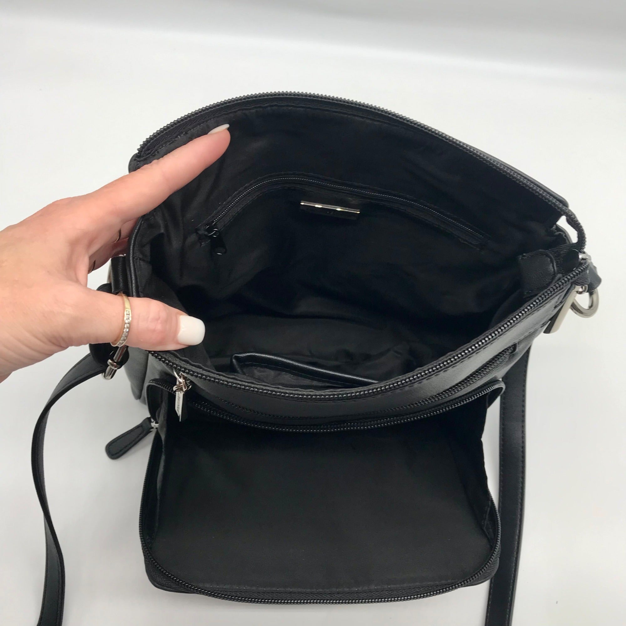 Giani Bernini Black Nappa Leather Front Zip Crossbody