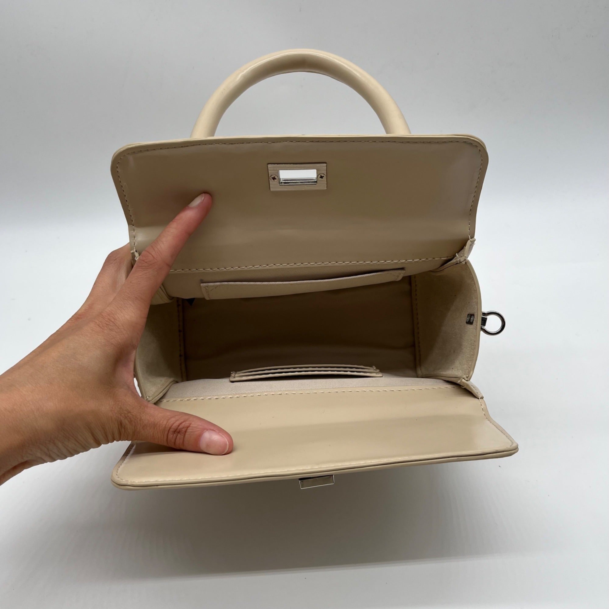MMS Brand Cream Leather Top-Handle Bag