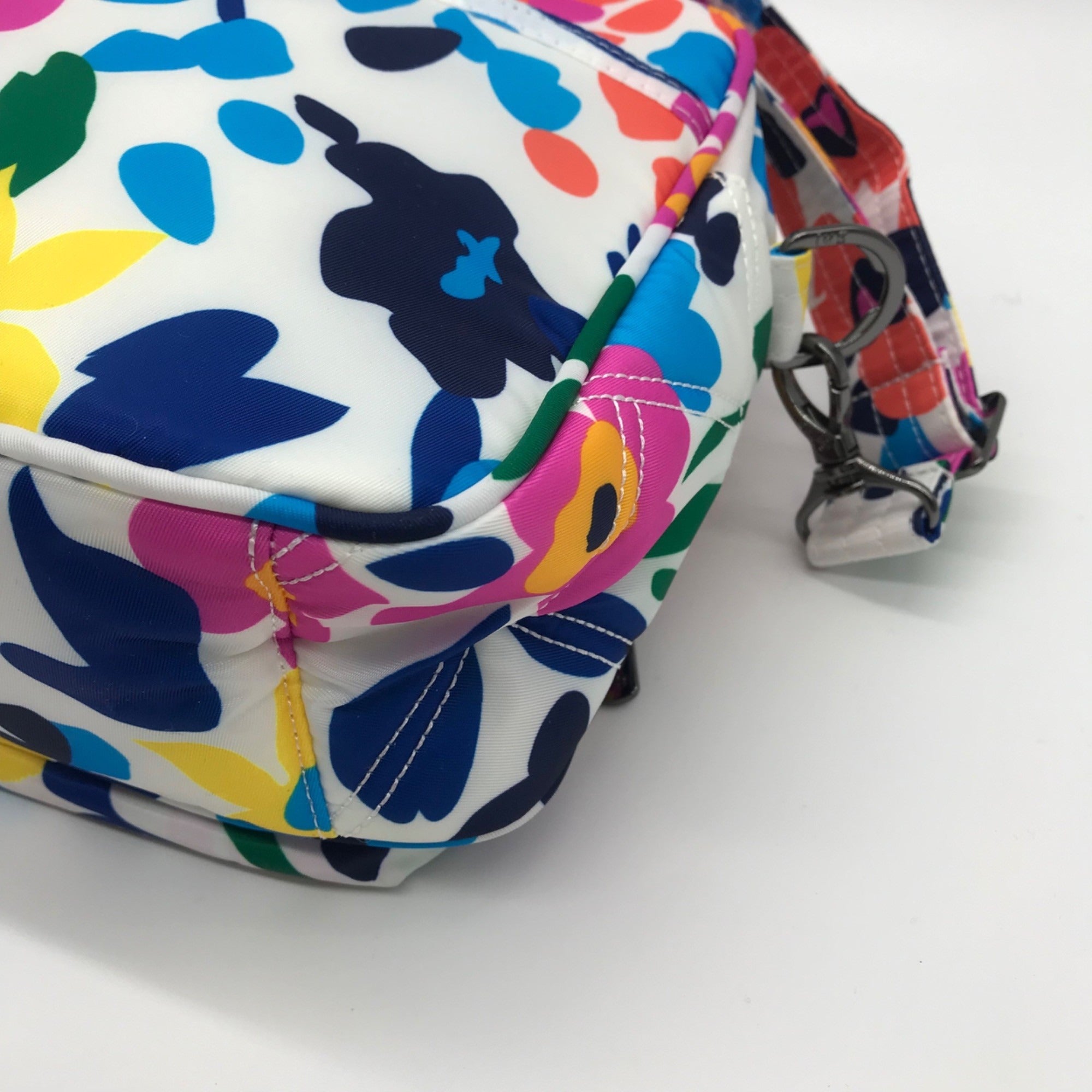 Lug Carousel XL SE Crossbody Bag