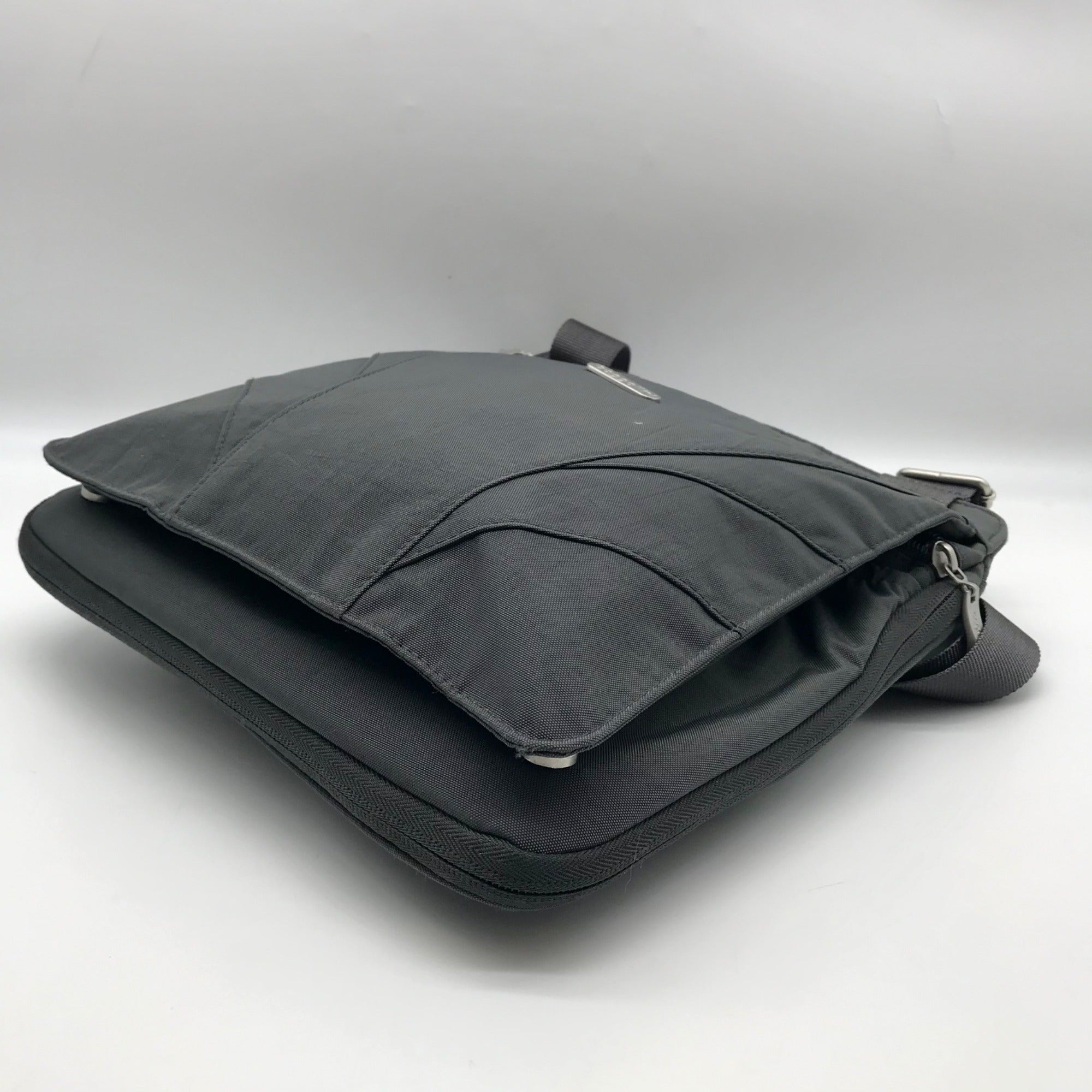 Baggallini Gray Nylon North South Crossbody