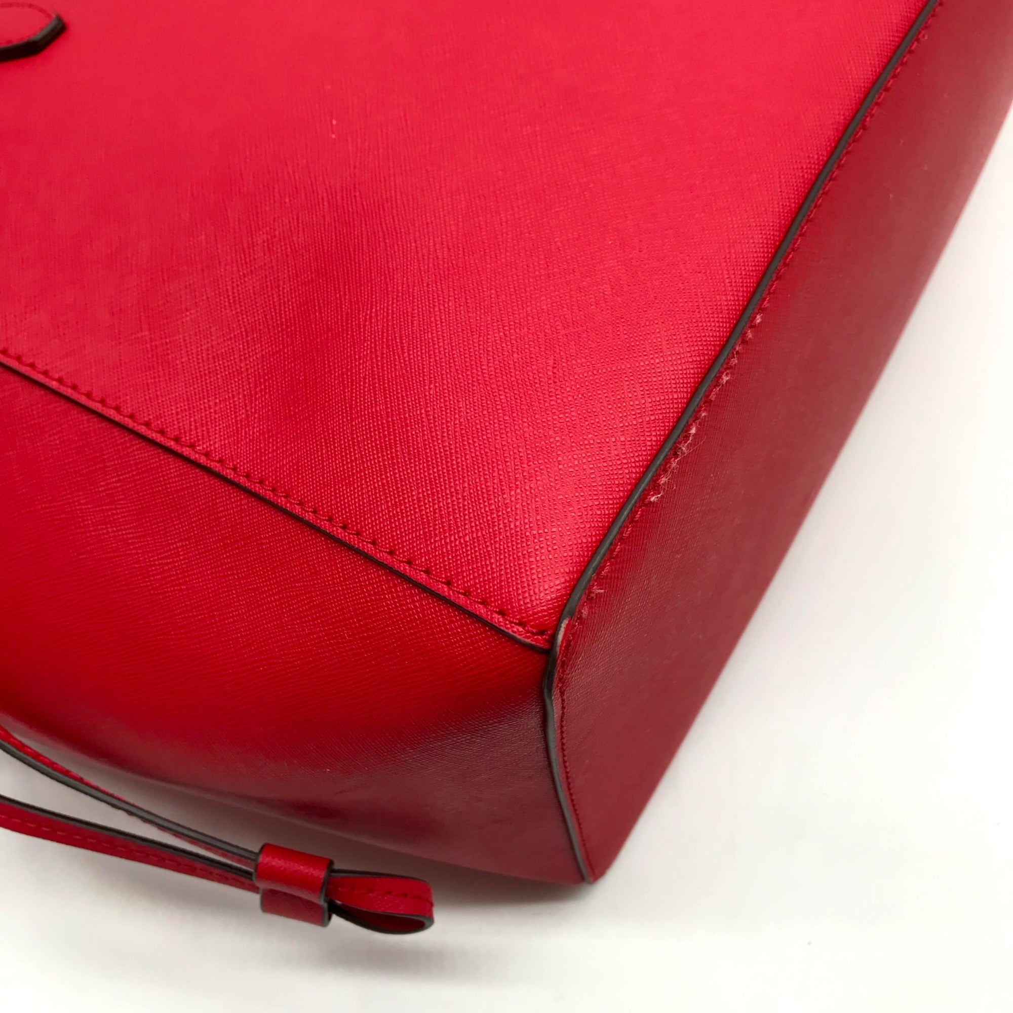 Michael Kors Red Saffiano Leather Large Gilly Tote And Wallet