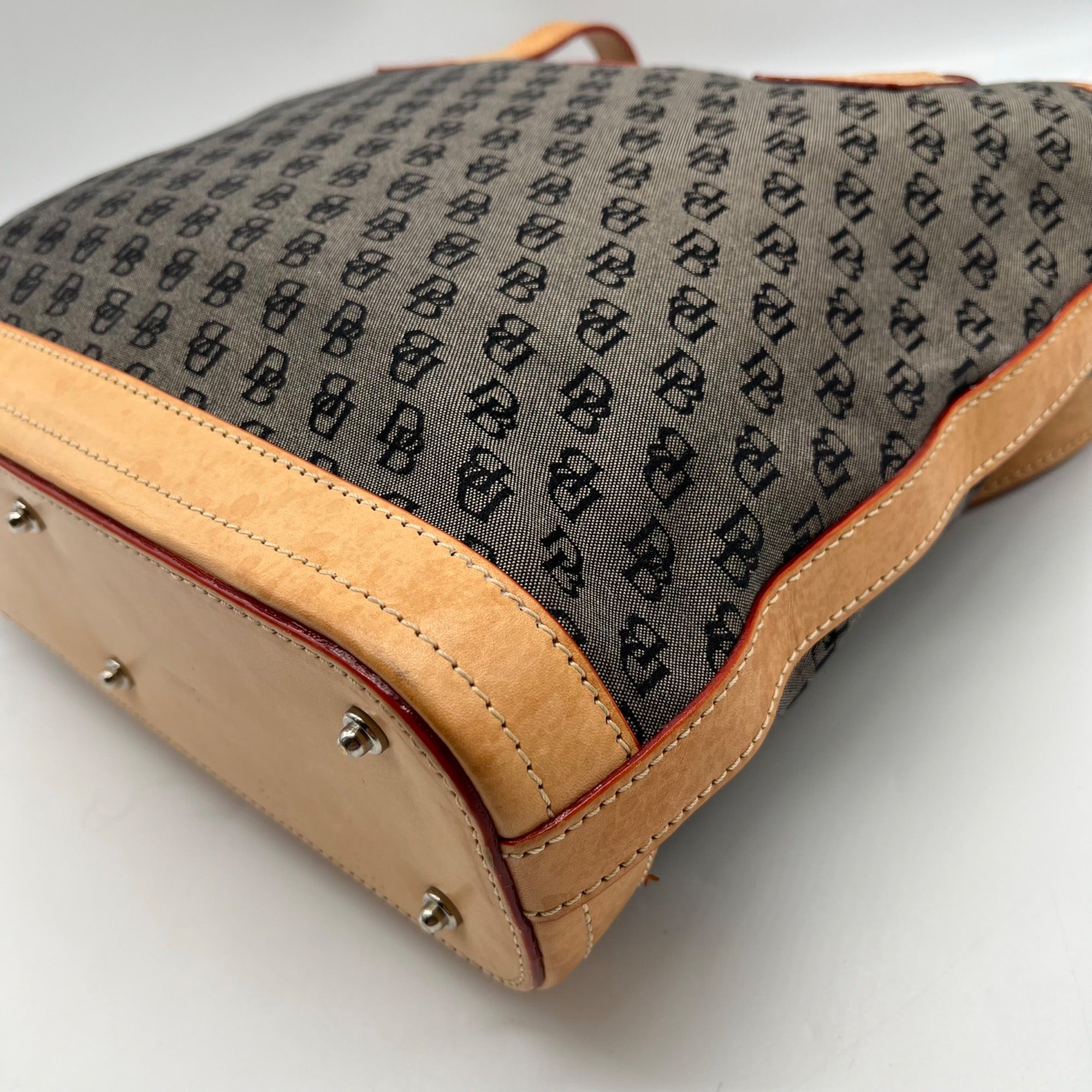 Dooney &amp; Bourke Black And Grey Jacquard Signature Tote Bag