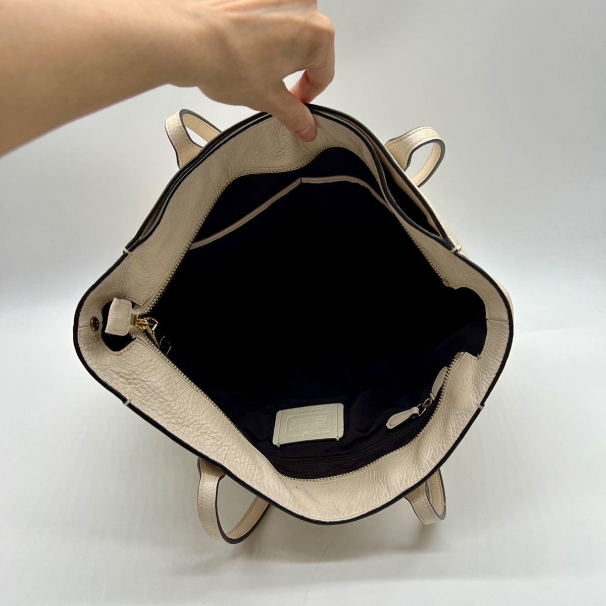 Coach Cream Pebbled Leather Turnlock Tote Bag-F12164