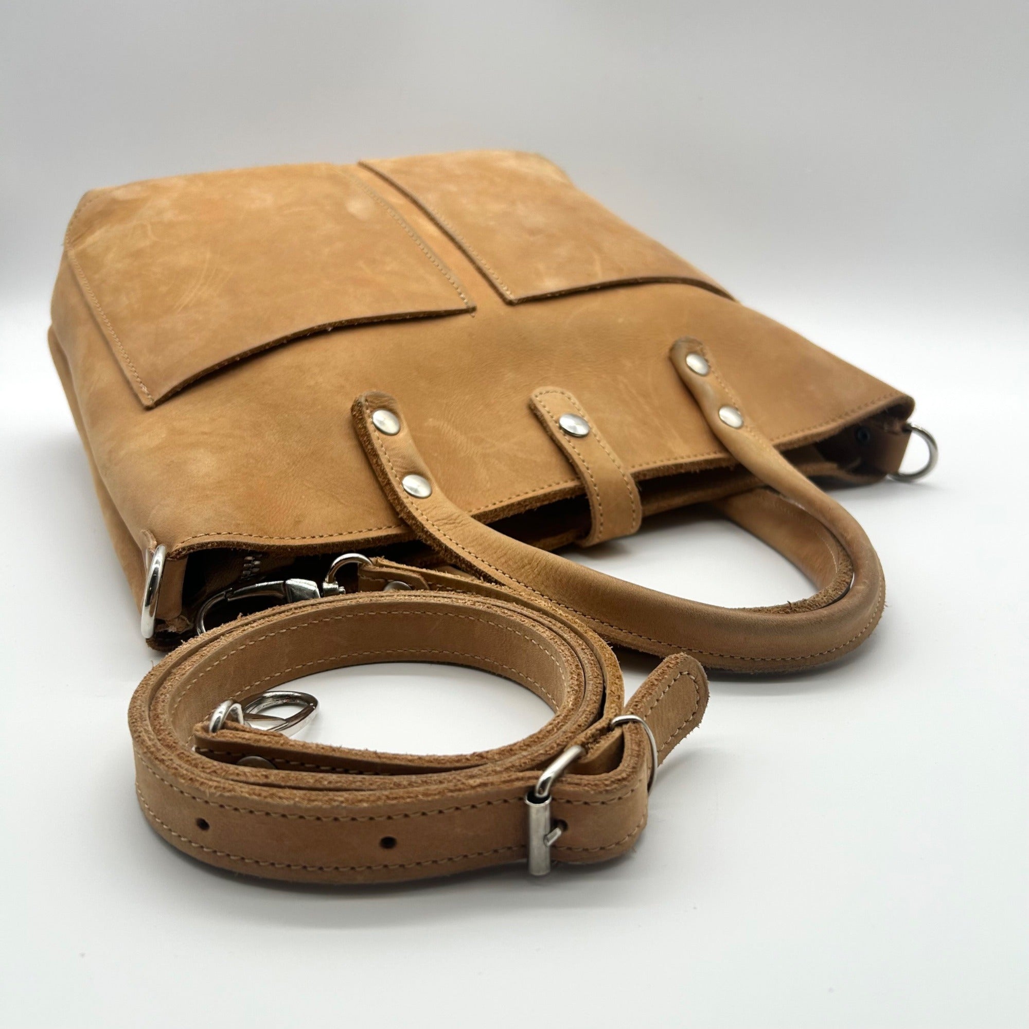 Sanumi Camel Leather Tote Bag