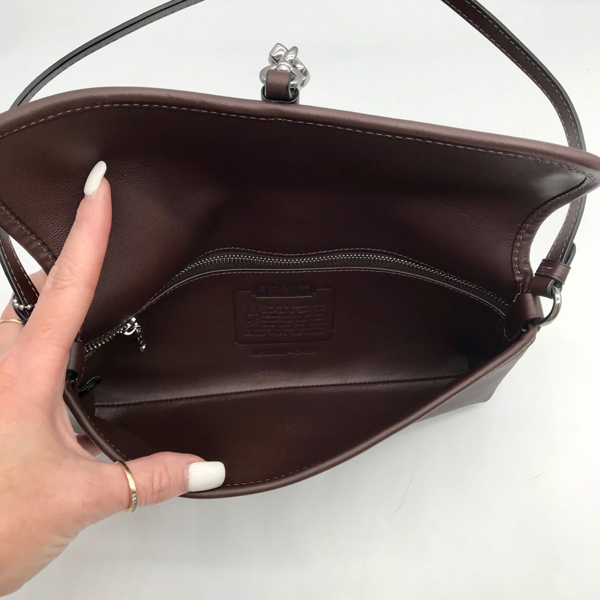 Coach Brown Glovetanned Leather Hamptons Shoulder Bag  CP132