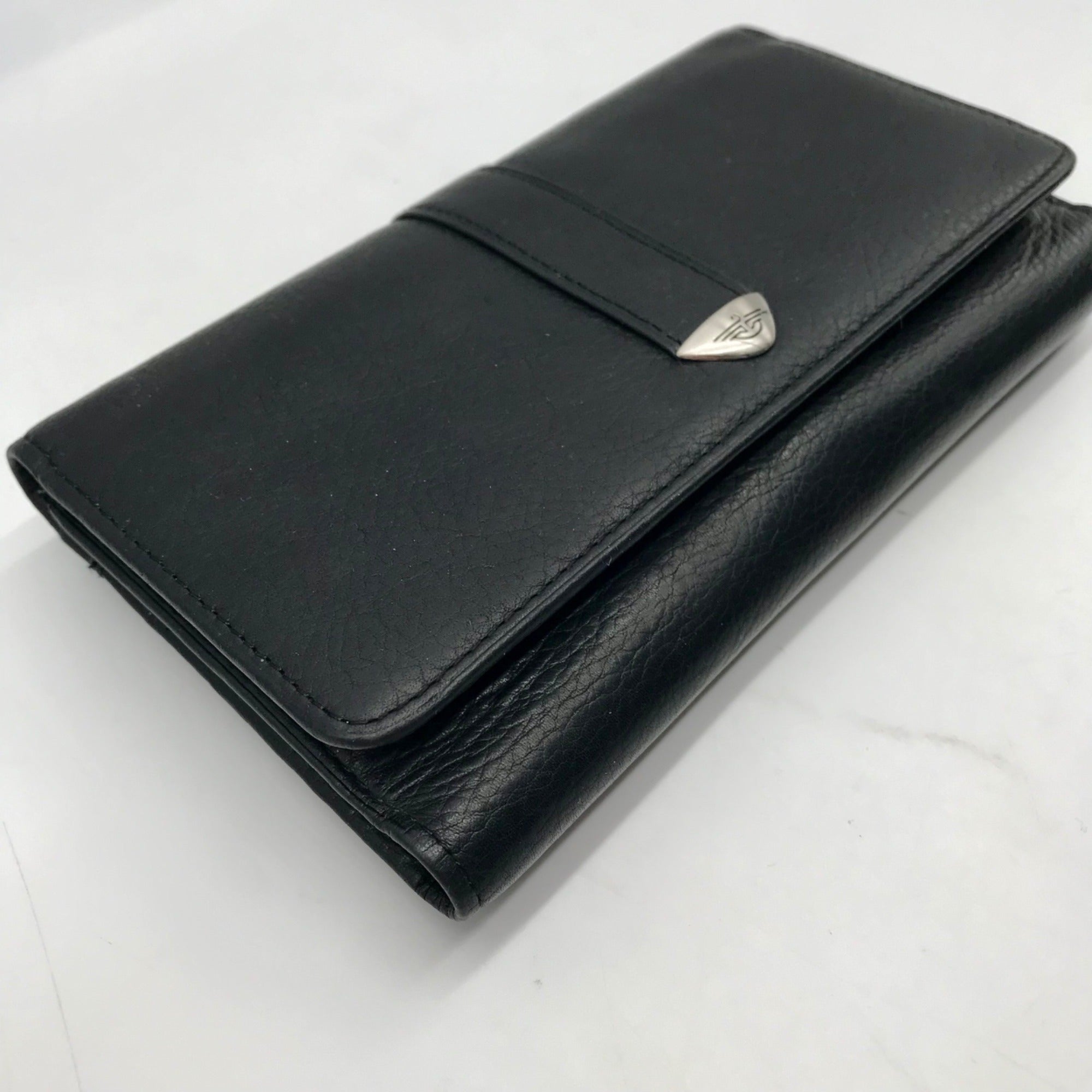 Dockers Black Leather Double Snap Tri-Fold Wallet