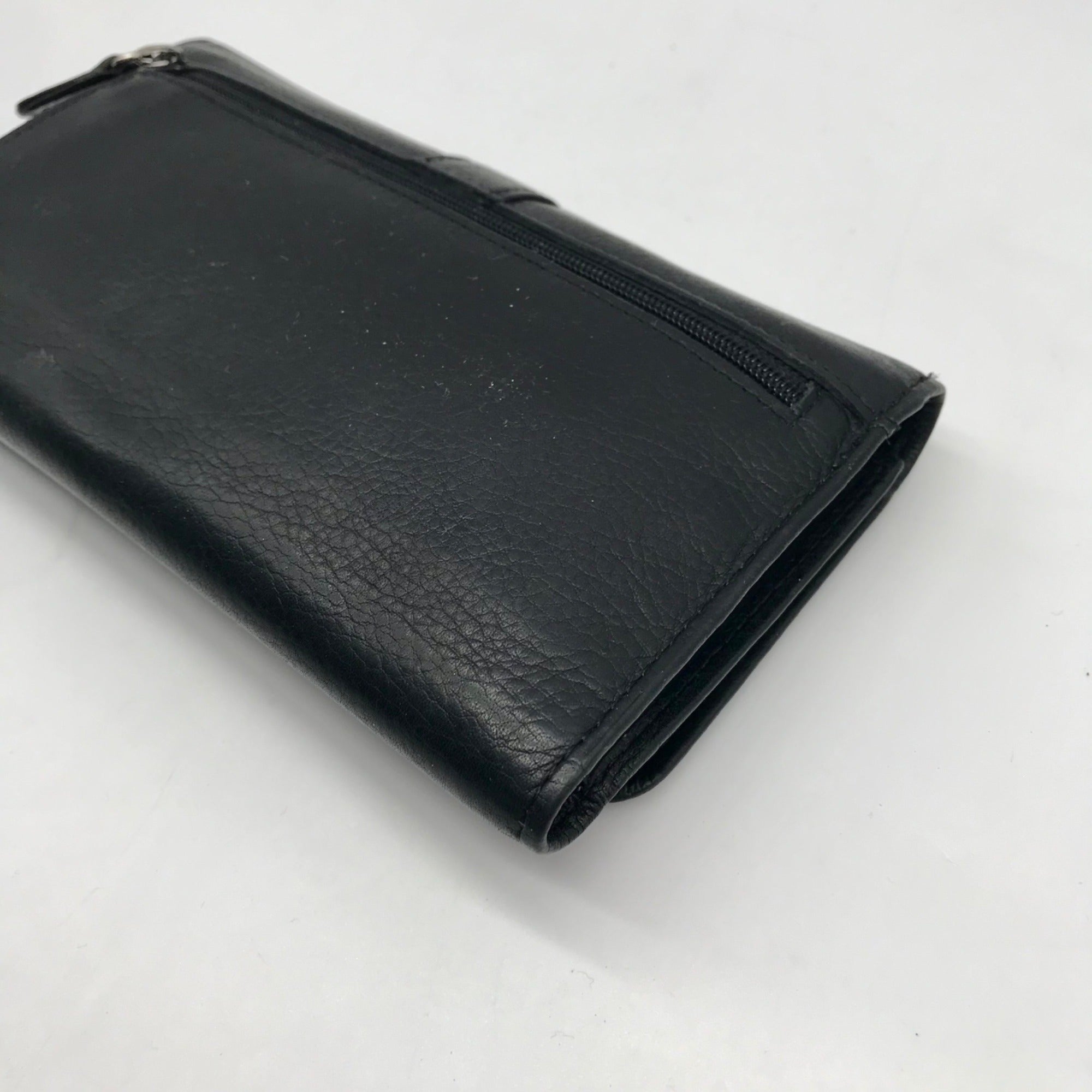 Dockers Black Leather Double Snap Tri-Fold Wallet