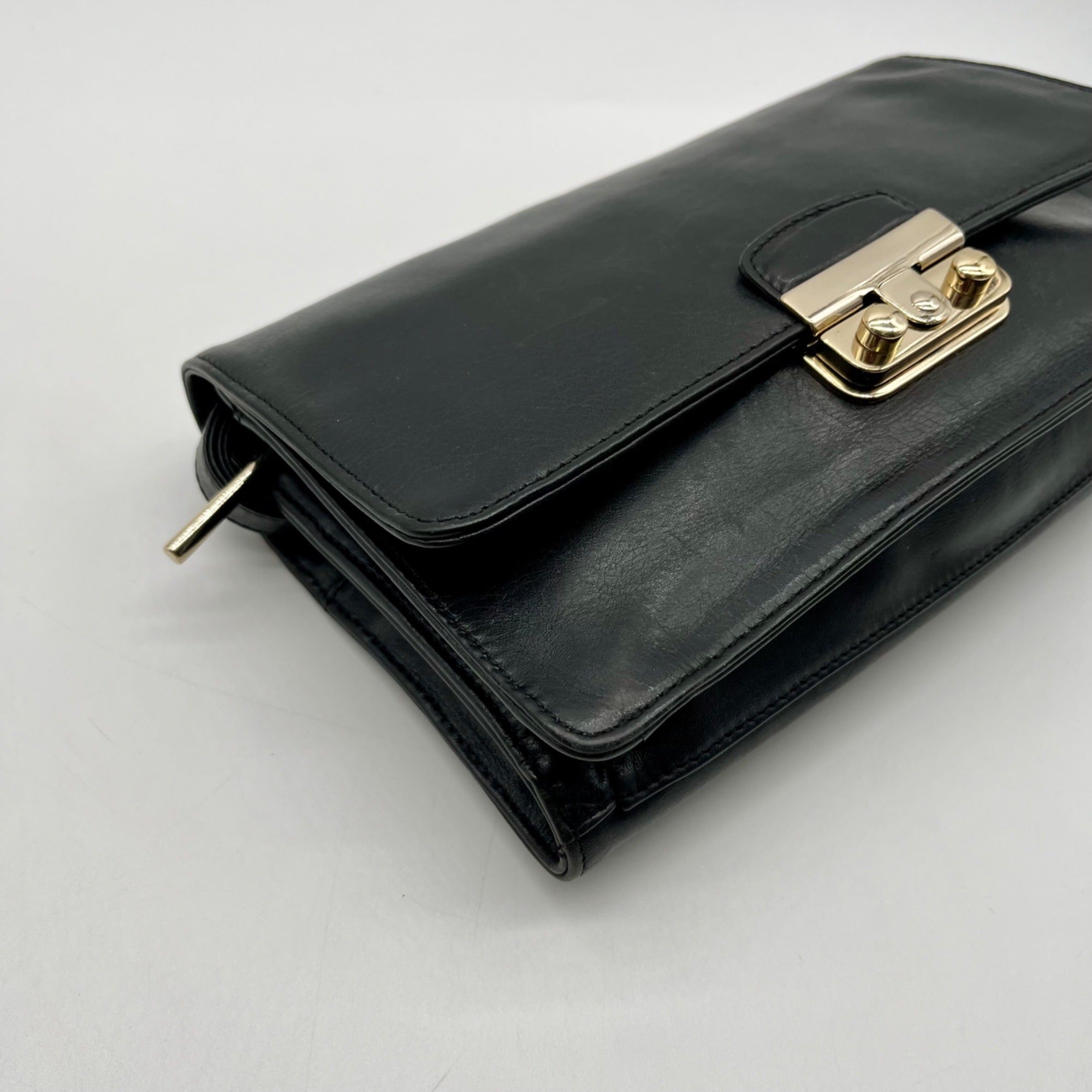 Kenneth Cole Black Leather Wallet