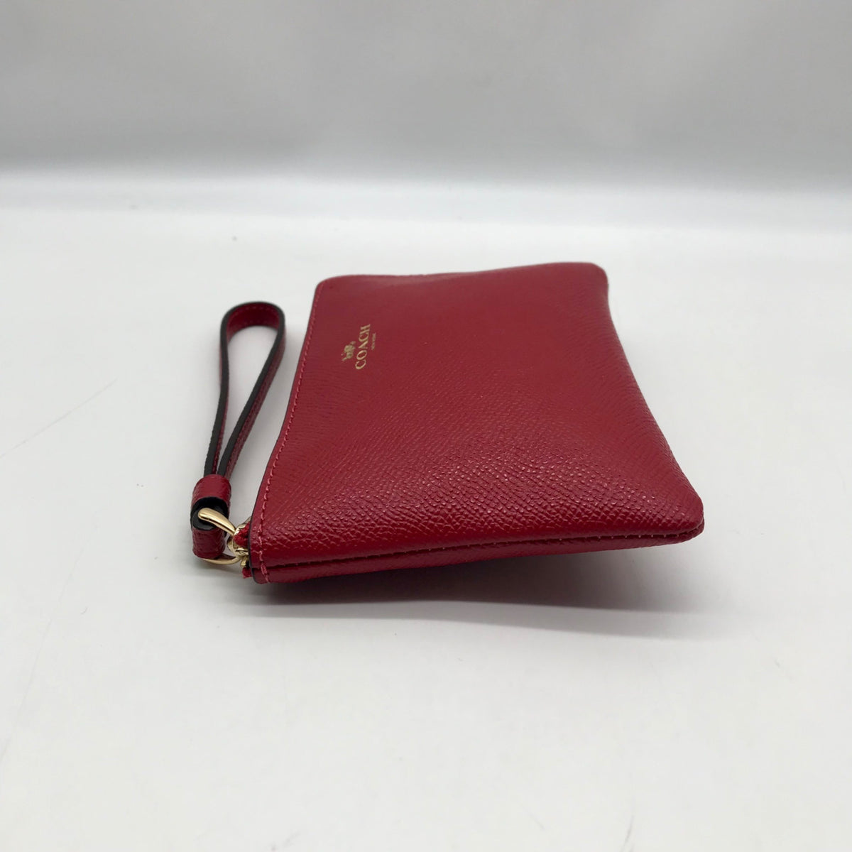 Coach Corner Red Zip Wristlet