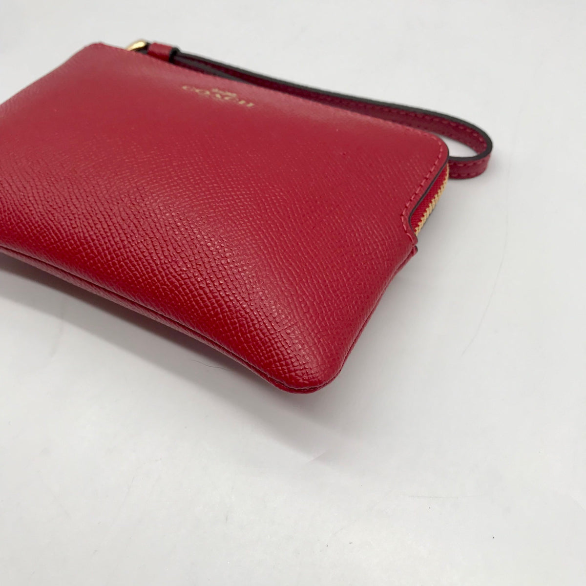 Coach Corner Red Zip Wristlet