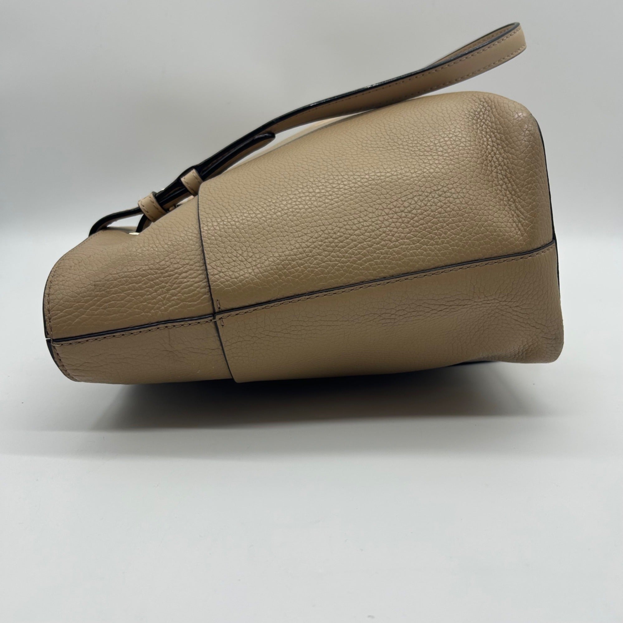 Michael Kors Beige Pebbled Leather Bedford Medium Tote Bag