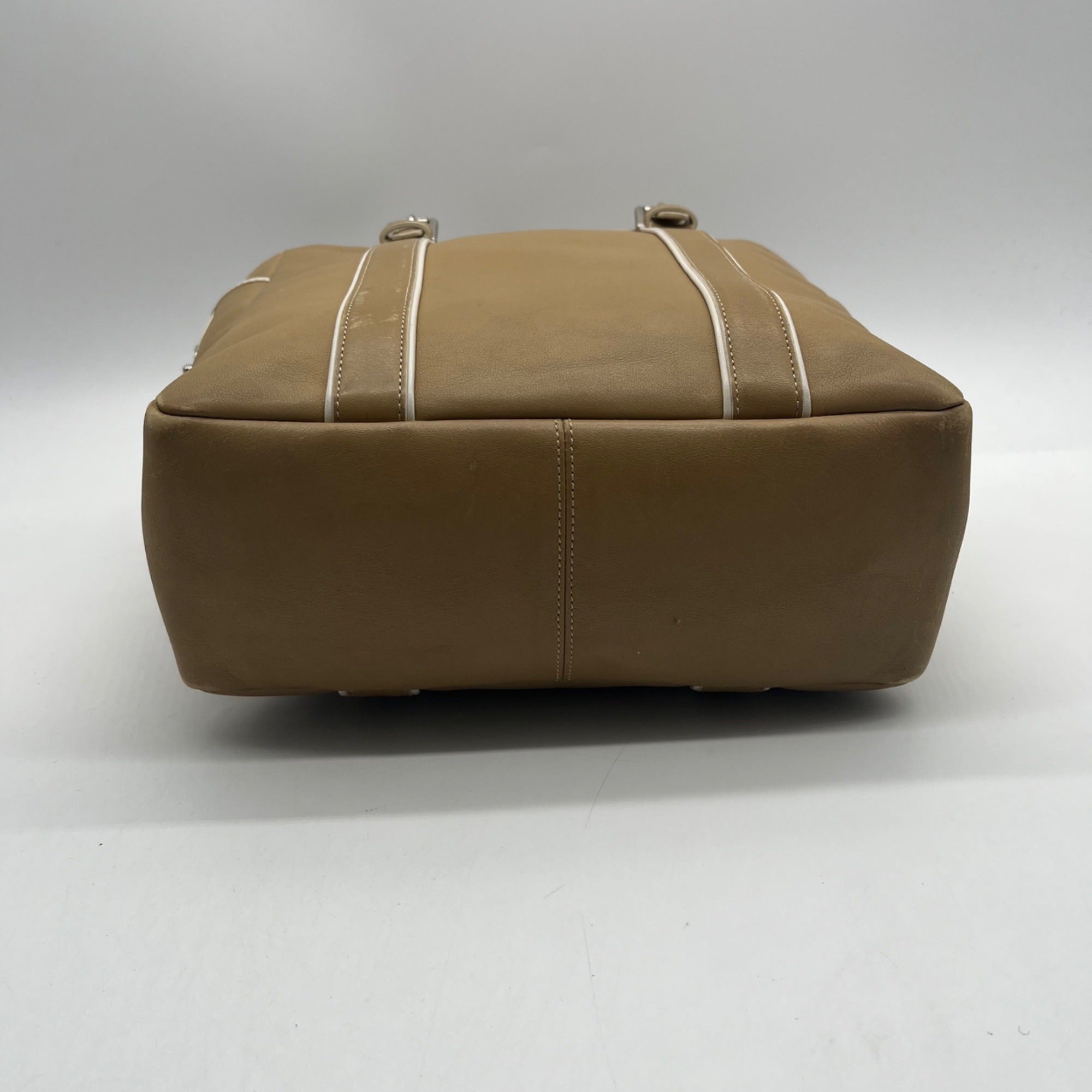 Coach Vintage Hamptons Leather Gallery Tote- 8E92