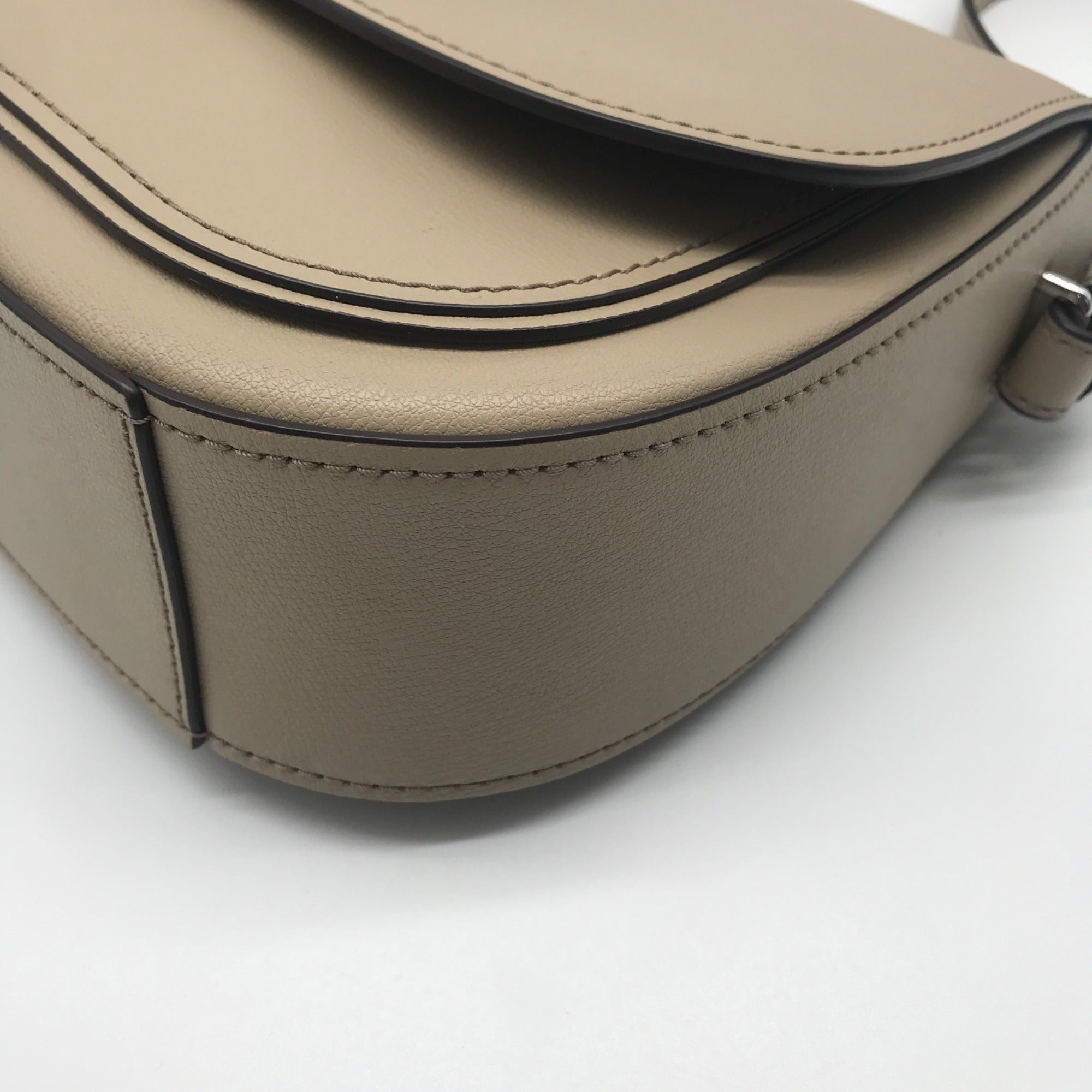 Marc Jacobs Rider Tan Leather Crossbody