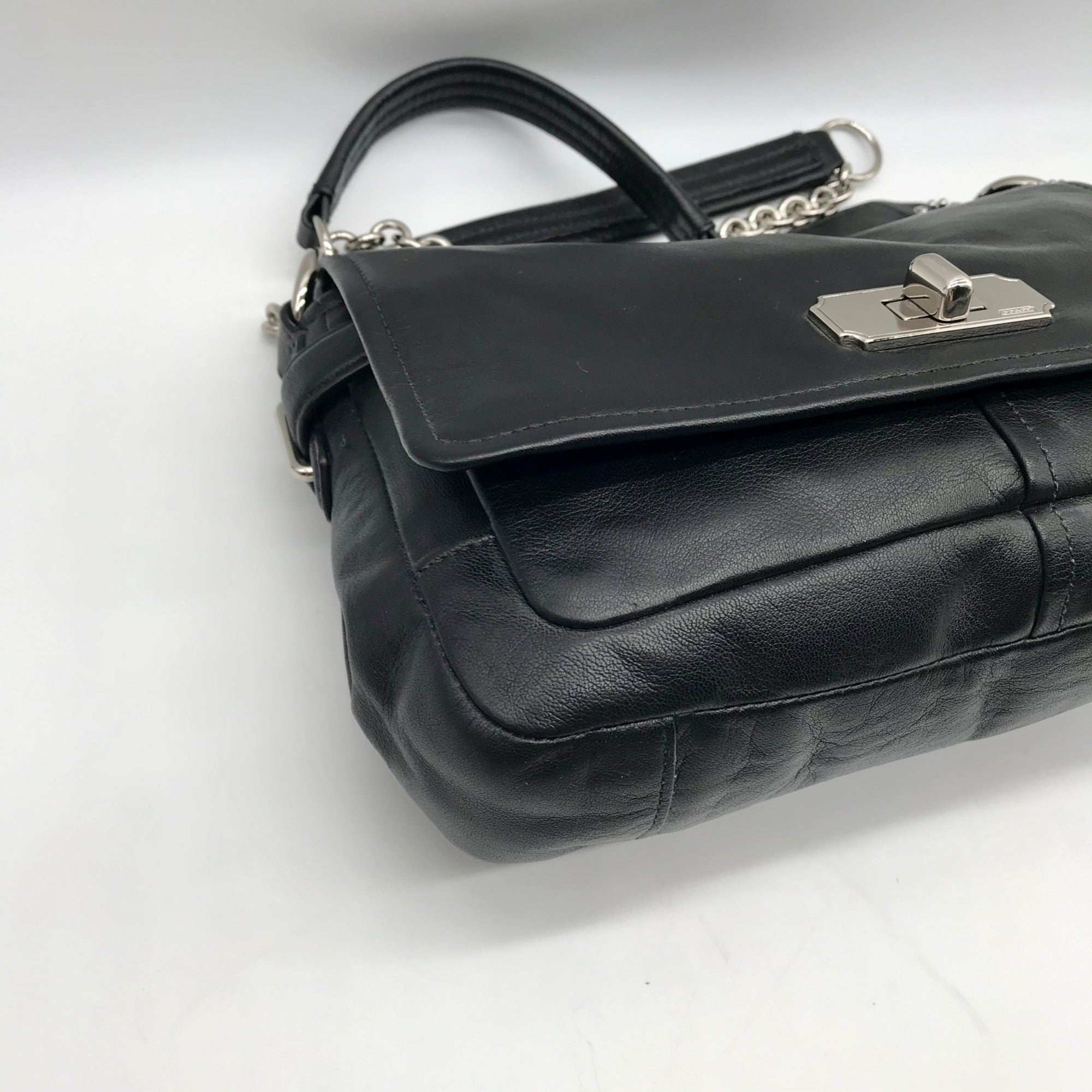 Coach Black Leather Chelsea Turn Lock Flap Shoulder Bag 17825