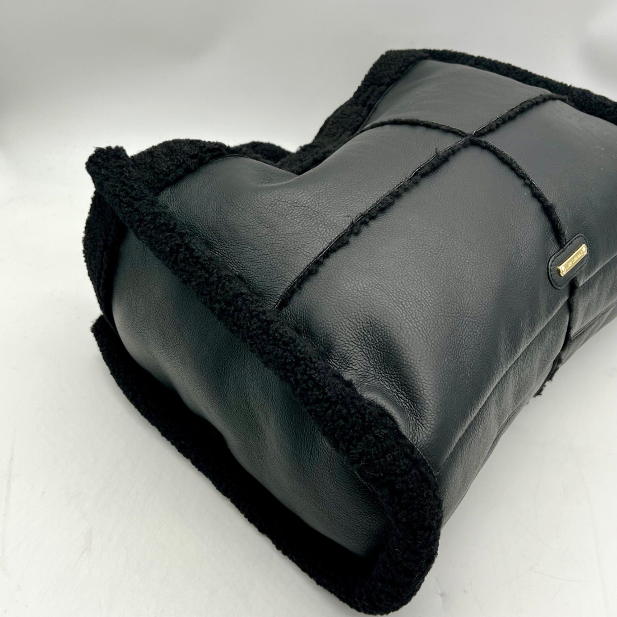 Like Dreams Black Everyday Faux Leather Sherpa Tote Bag