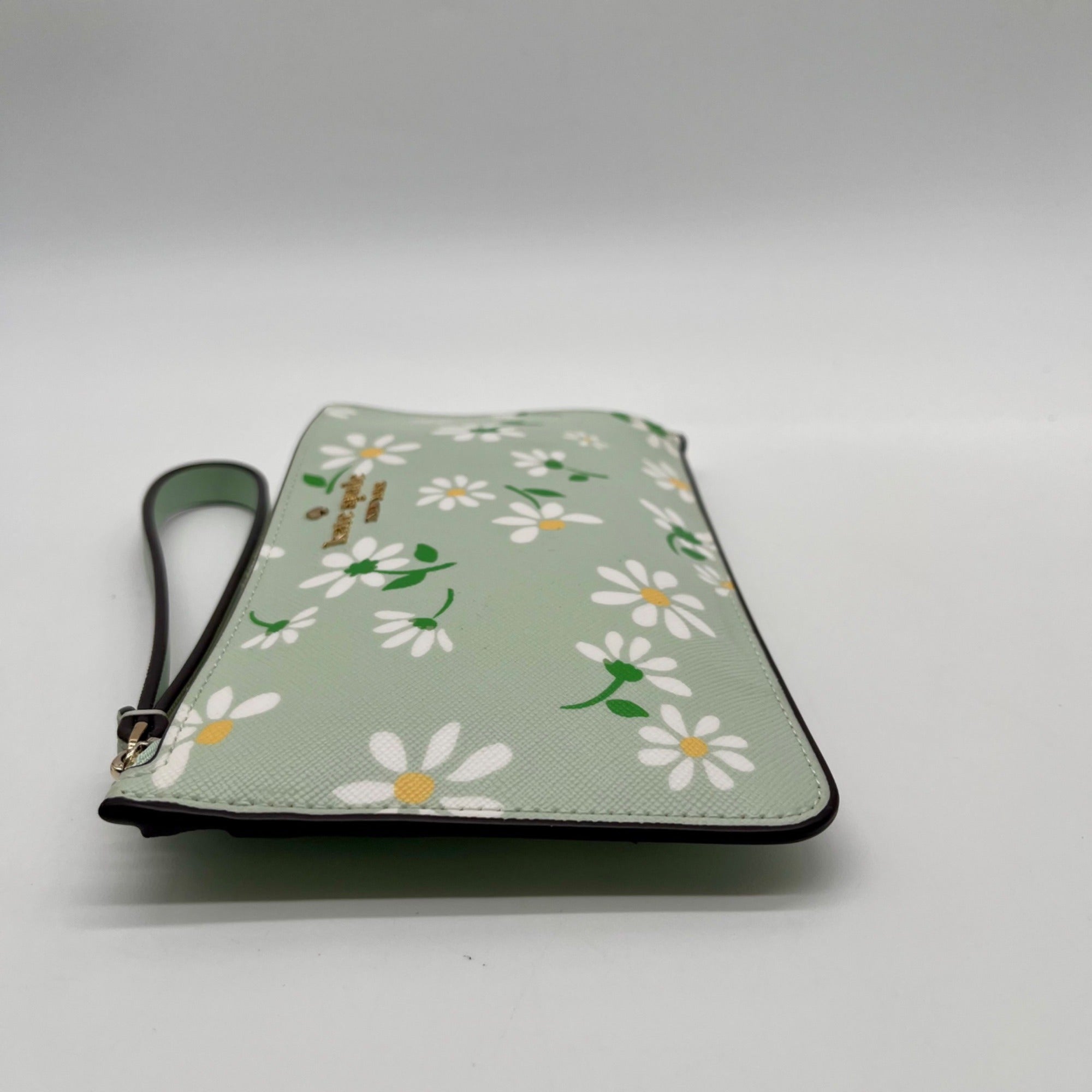 Kate Spade Blue Lucy Daisy Medium Wristlet