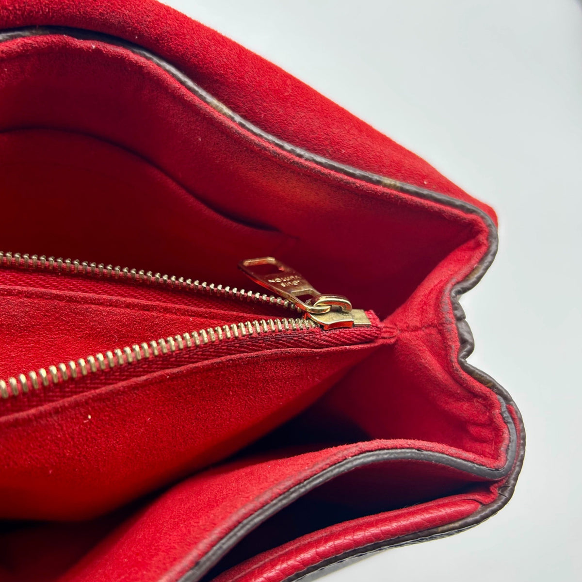 Louis Vuitton Pallas Chain Shoulder Bag