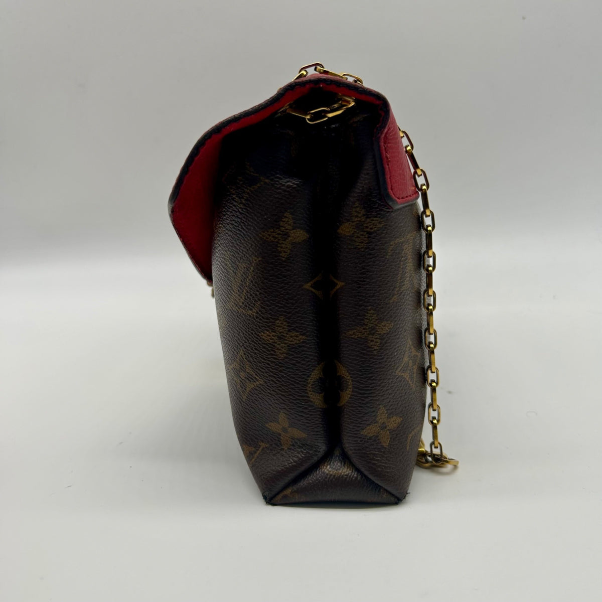 Louis Vuitton Pallas Chain Shoulder Bag