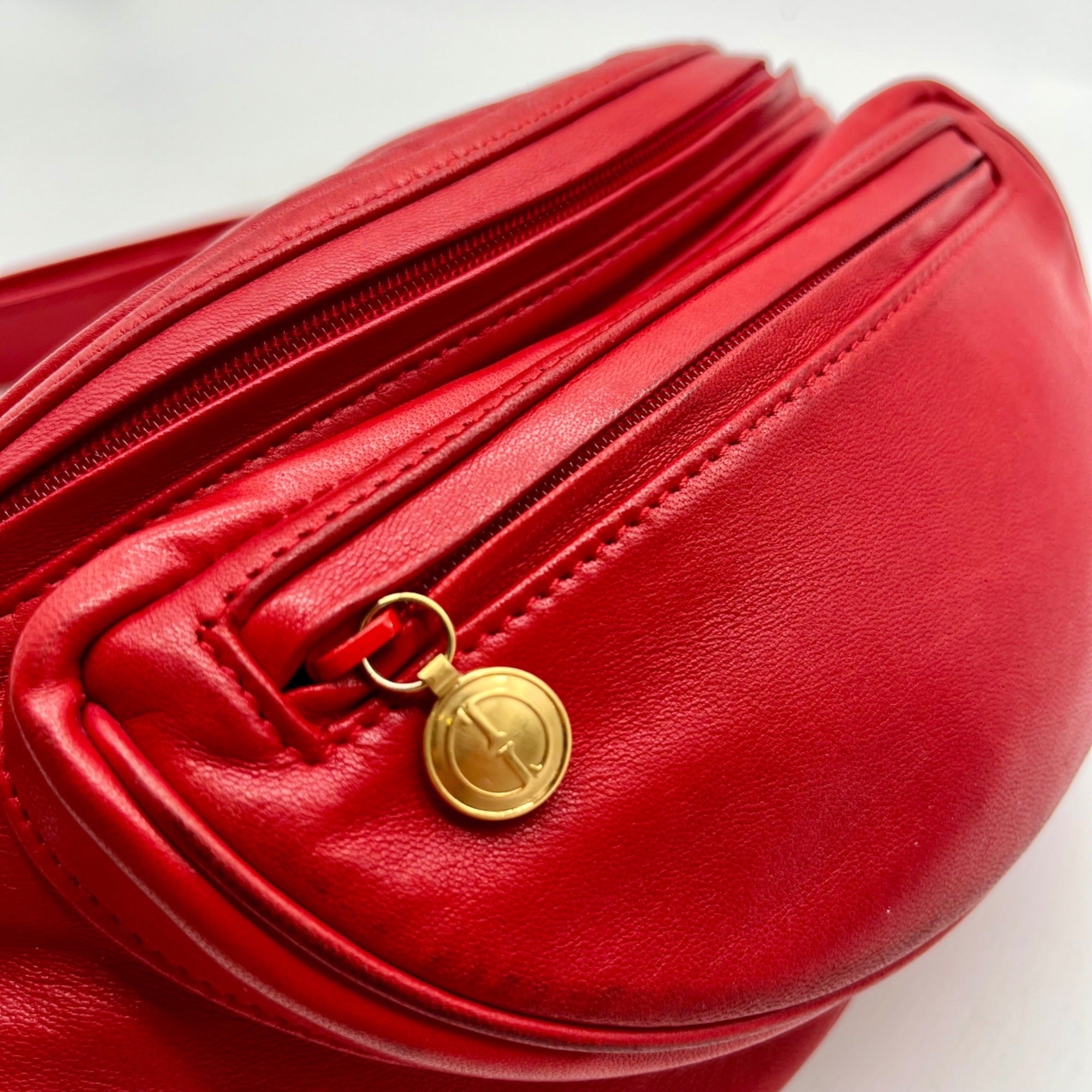 Gucci Red Smooth Leather Belt Bag