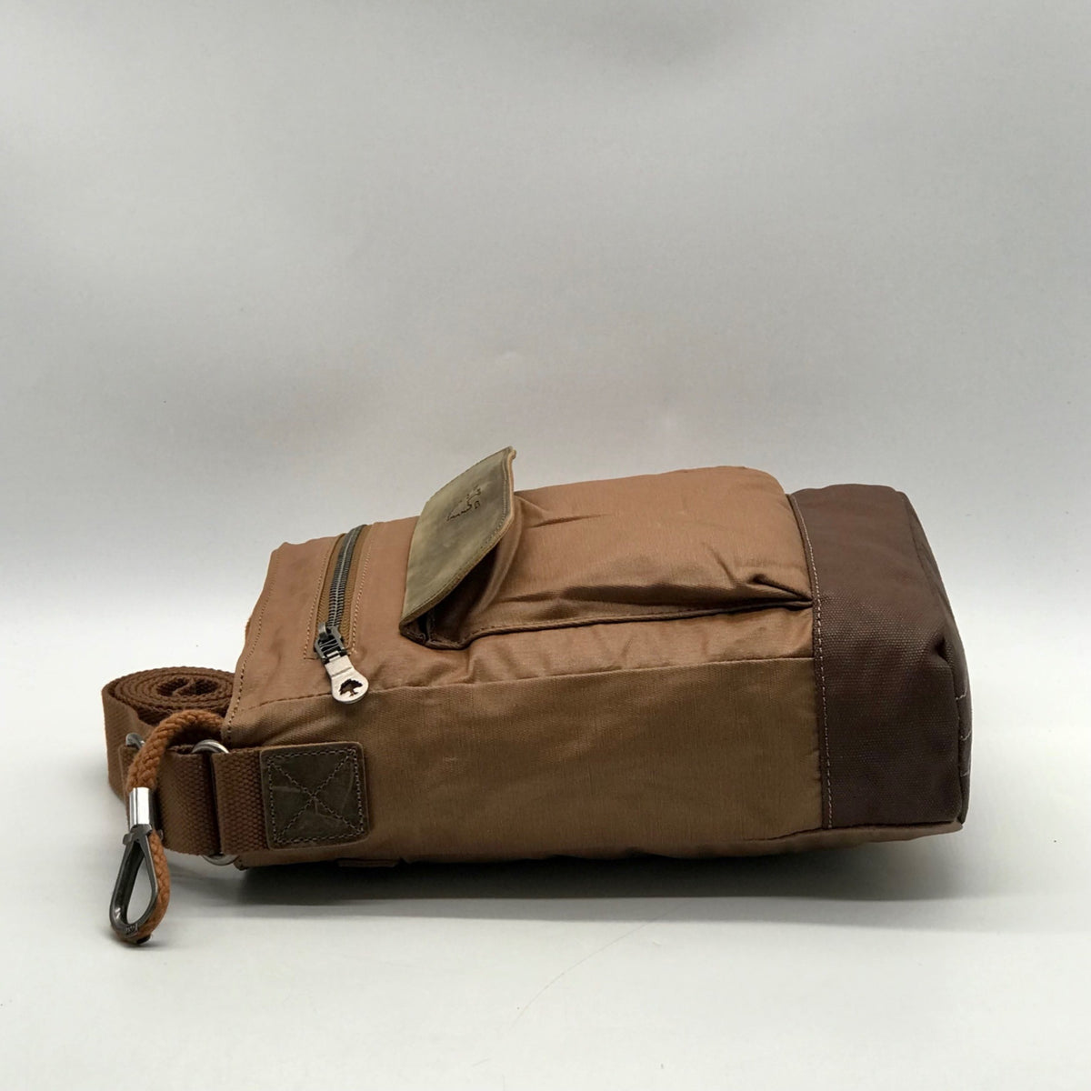 TSD Khaki Urban Light Crossbody Bag