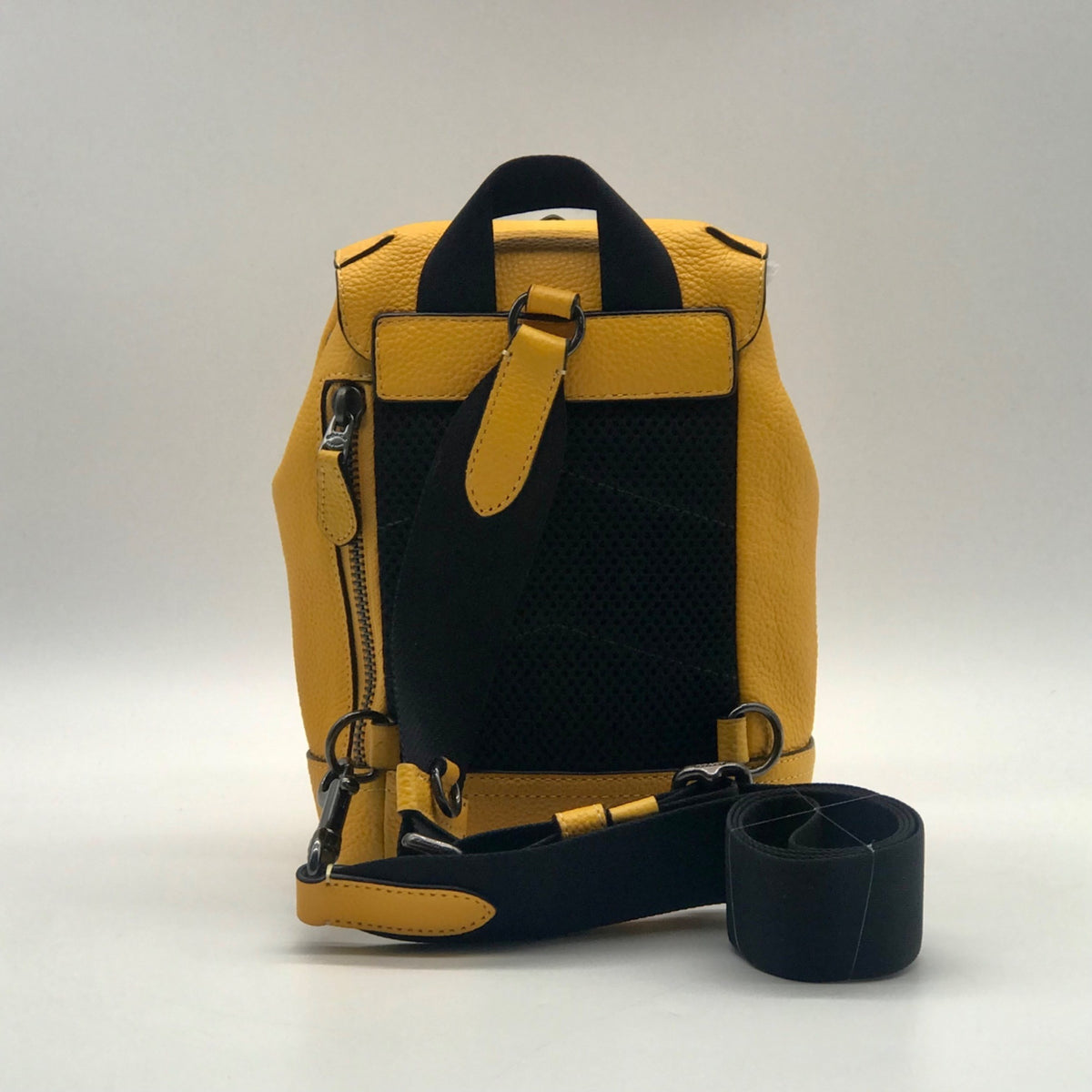 Coach Vibrant Yellow Pebbled Leather Hudson Small Pack-CB929