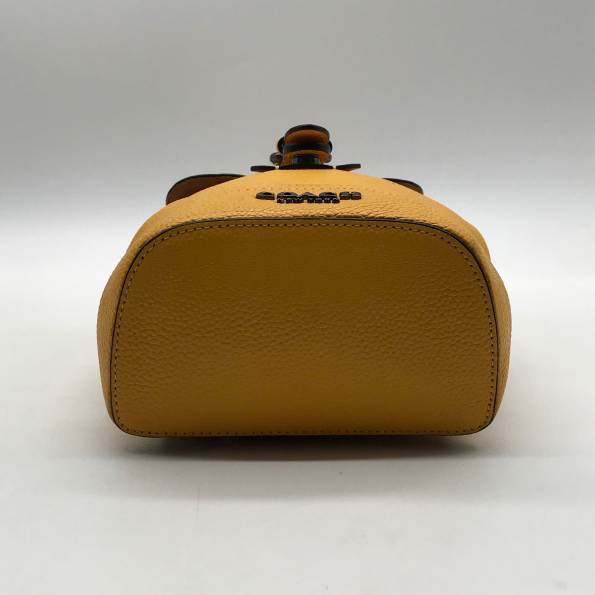 Coach Vibrant Yellow Pebbled Leather Hudson Small Pack-CB929