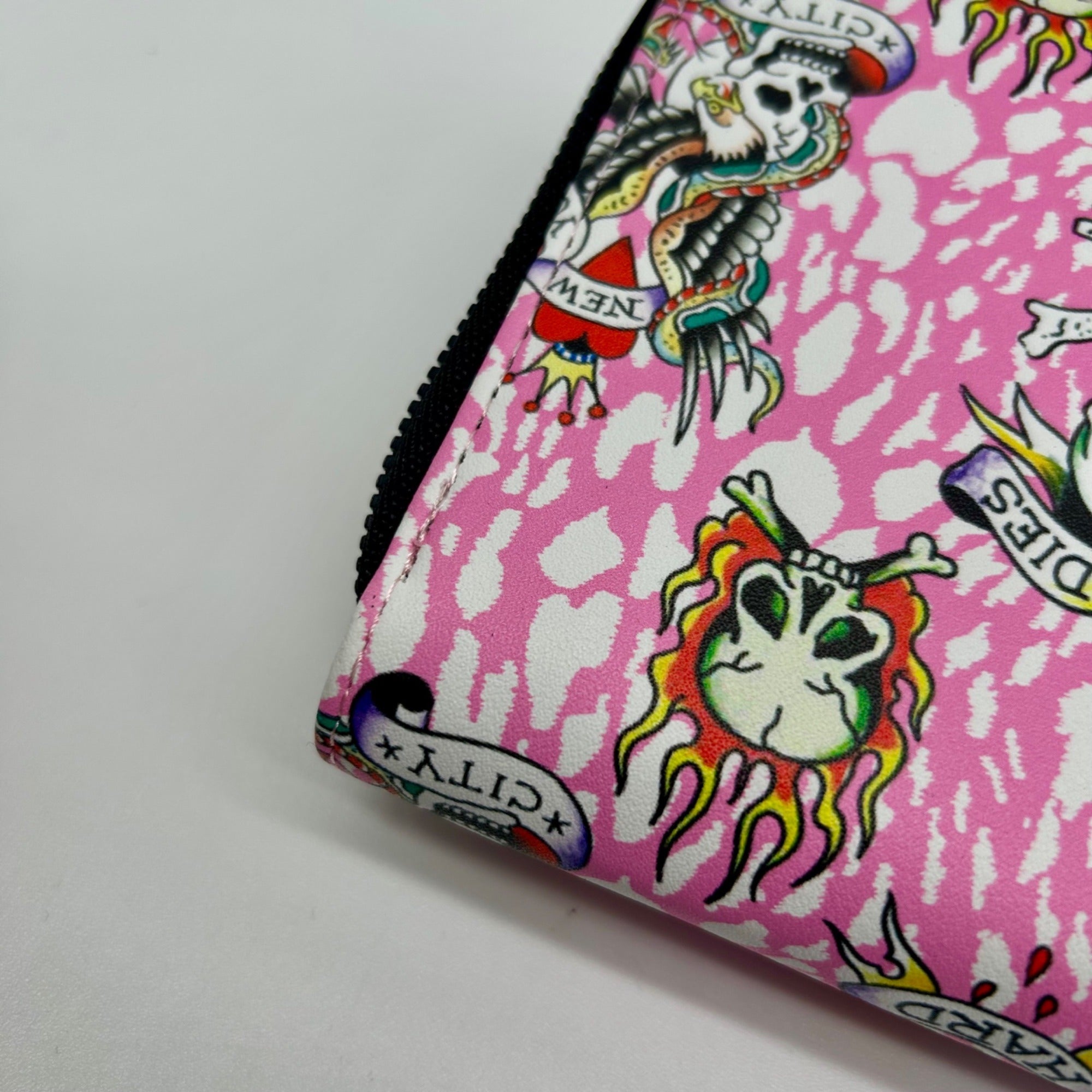 Ed Hardy Pink Faux Leather Skull Convertible Wallet