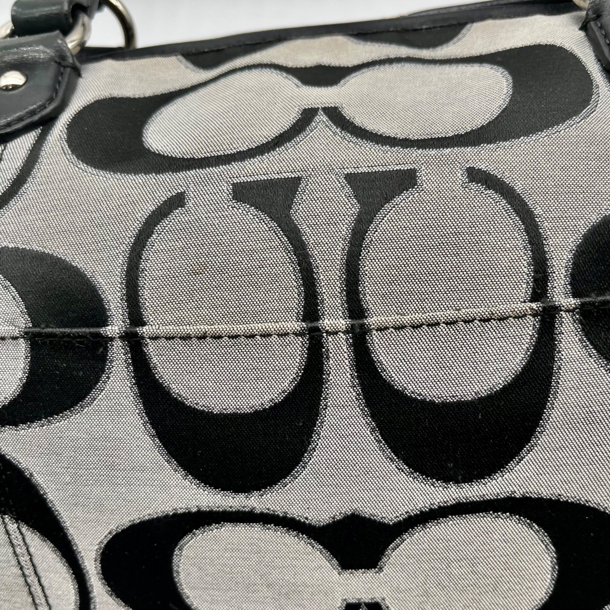 Coach Black &amp; Grey Daisy Outline Signature Emma Tote Bag F23938
