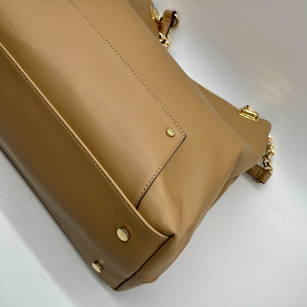 I.n.c. International Concepts Carmel Faux Leather Trippii Chain Tote