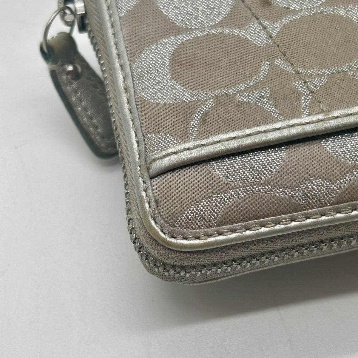 Coach Vintage Gray Canvas Signature Buckle Wallet