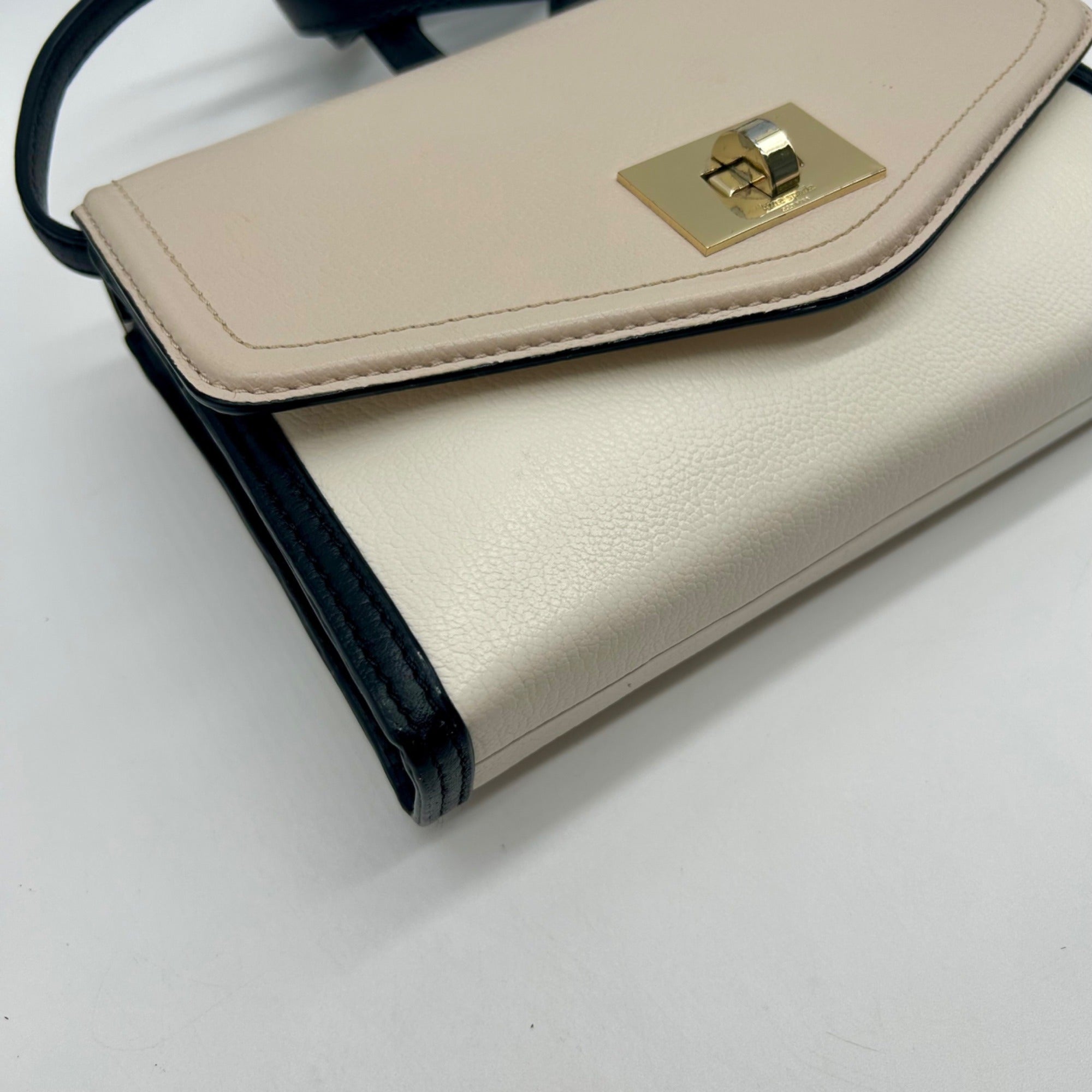 Kate Spade Cream &amp; Black Leather Envelope Crossbody Bag