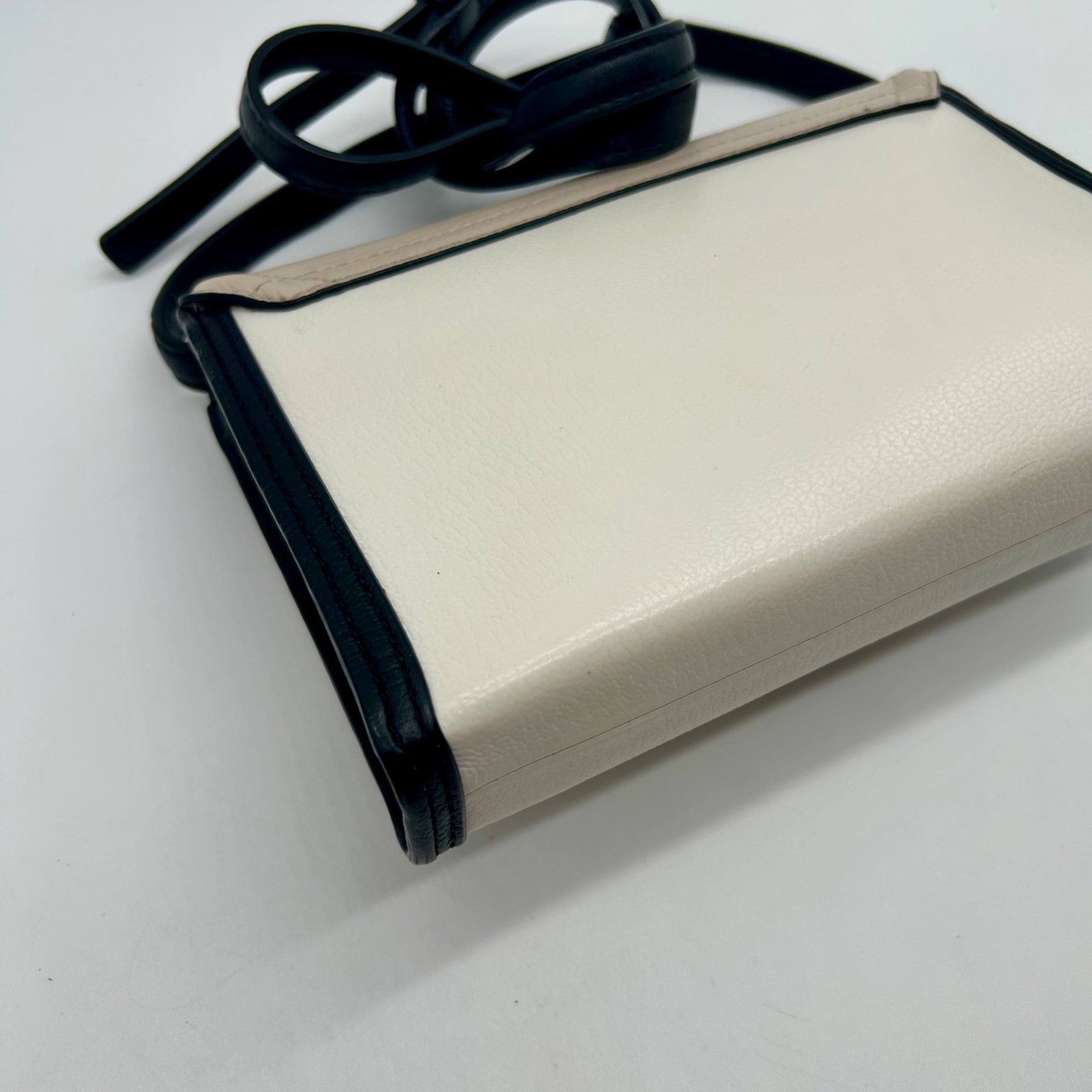 Kate Spade Cream &amp; Black Leather Envelope Crossbody Bag