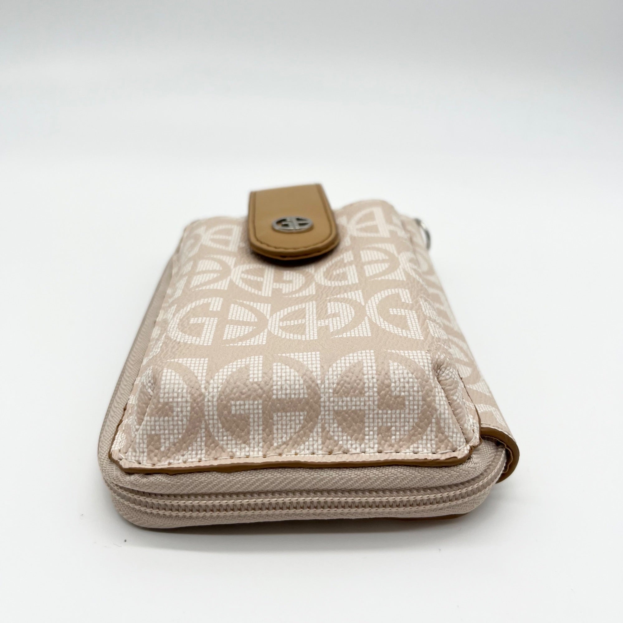 Giani Bernini Neutral Signature Phone Pouch Wallet Crossbody