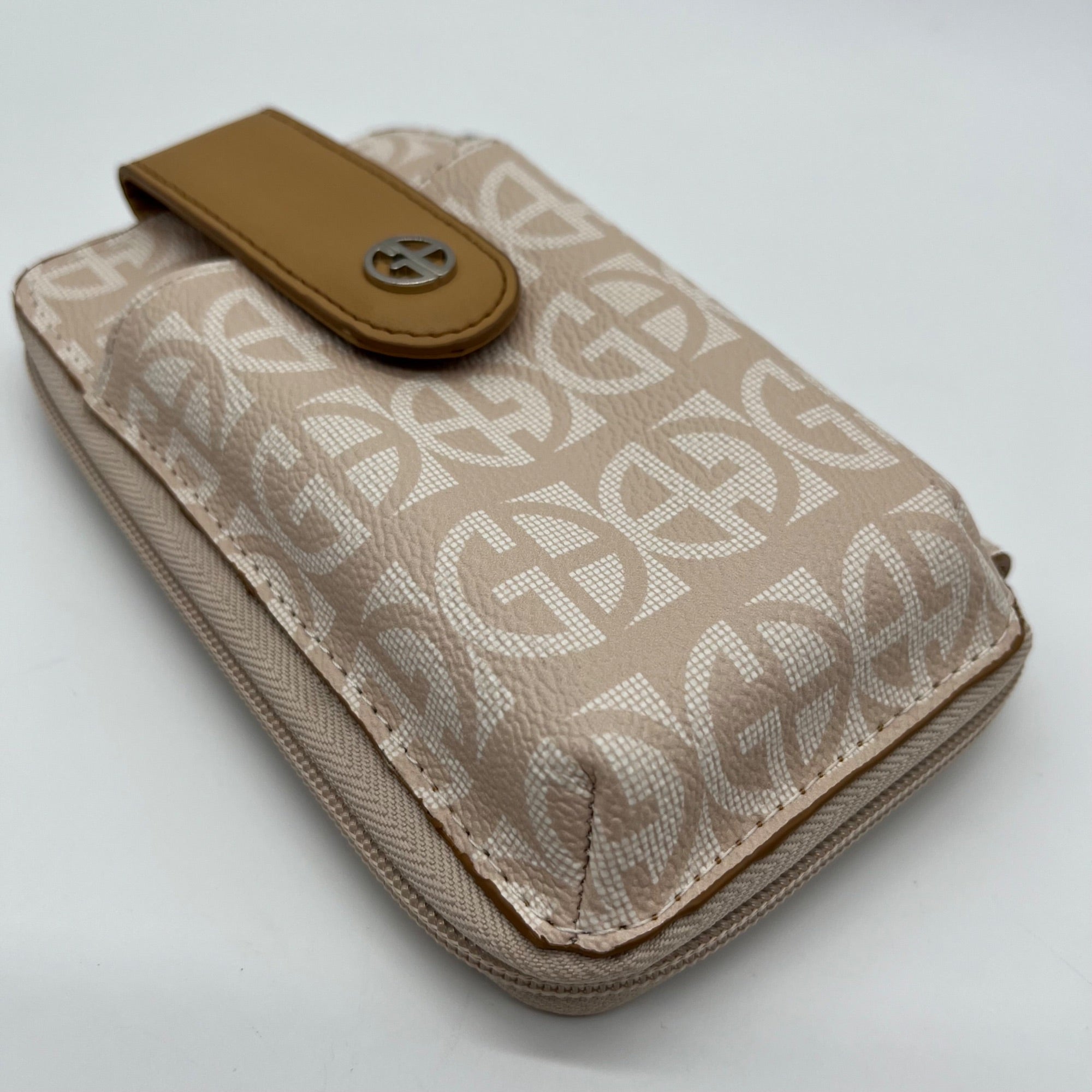 Giani Bernini Neutral Signature Phone Pouch Wallet Crossbody