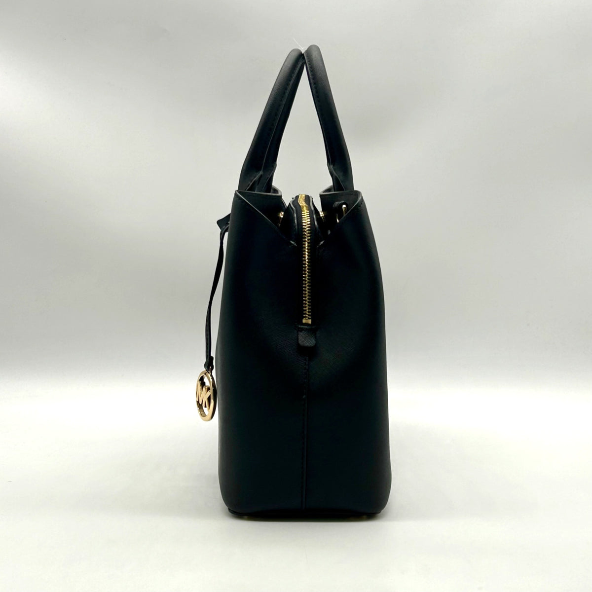 Michael Kors Black Saffiano Leather Middle Zip Savannah Convertible Tote