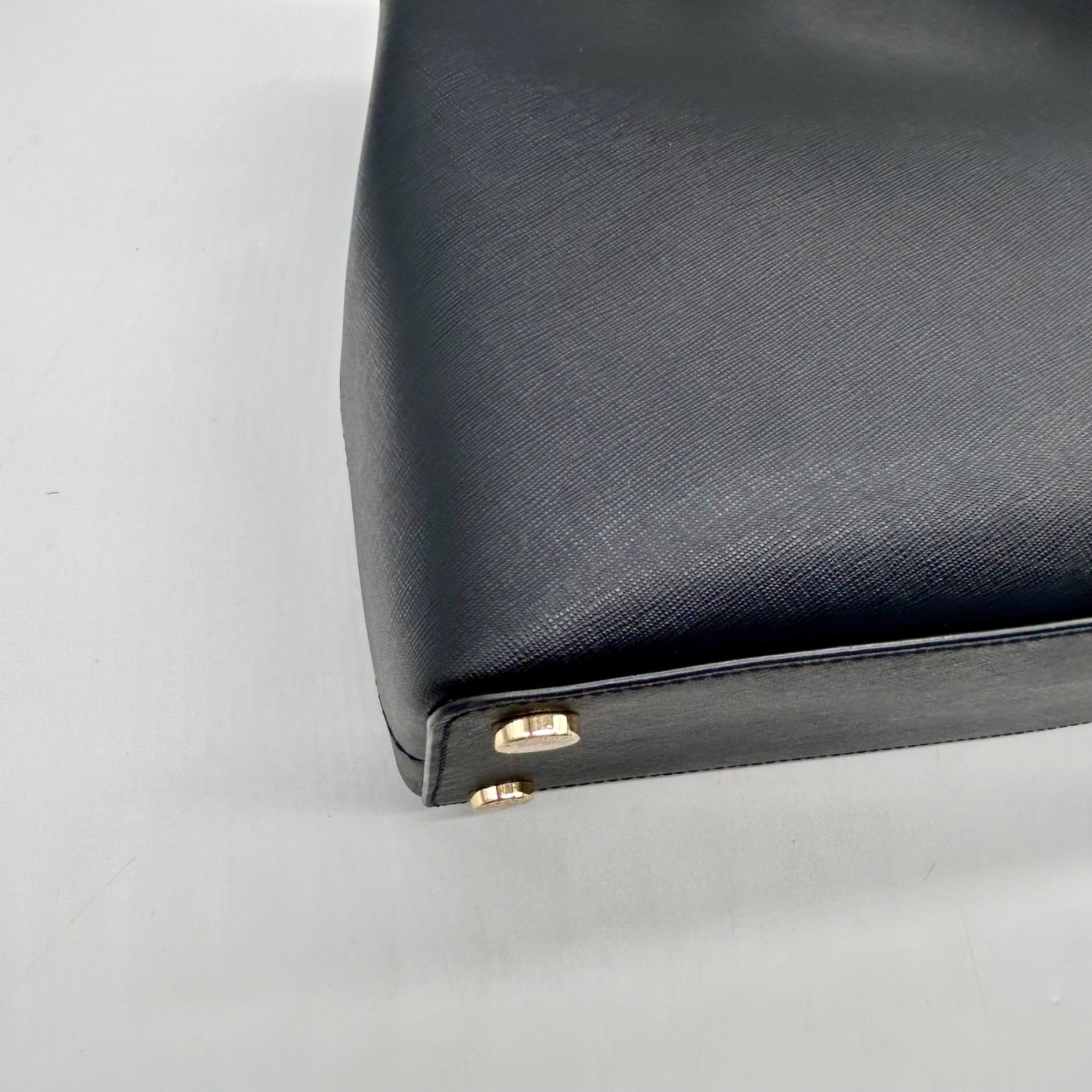 Michael Kors Black Saffiano Leather Middle Zip Savannah Convertible Tote