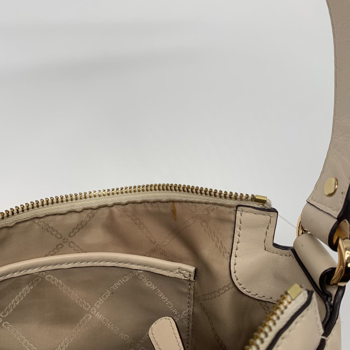 Michael Kors Ivory White Studded Leather Astor Pouchette